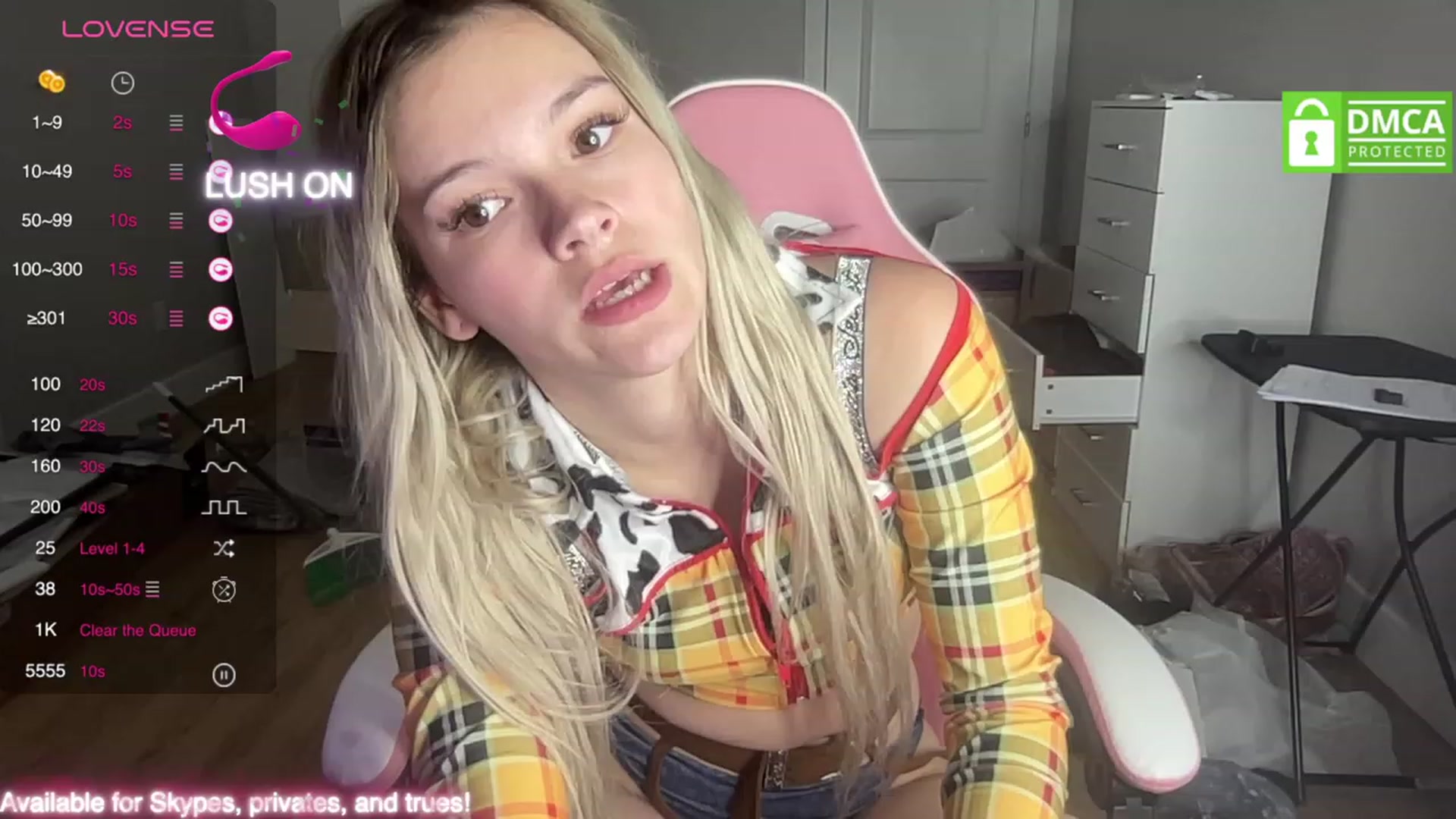 Gallery image thumbnail from Sarahsweets18's myfreecams stream on, 09/30/2023, 08:23 image 17 of 20