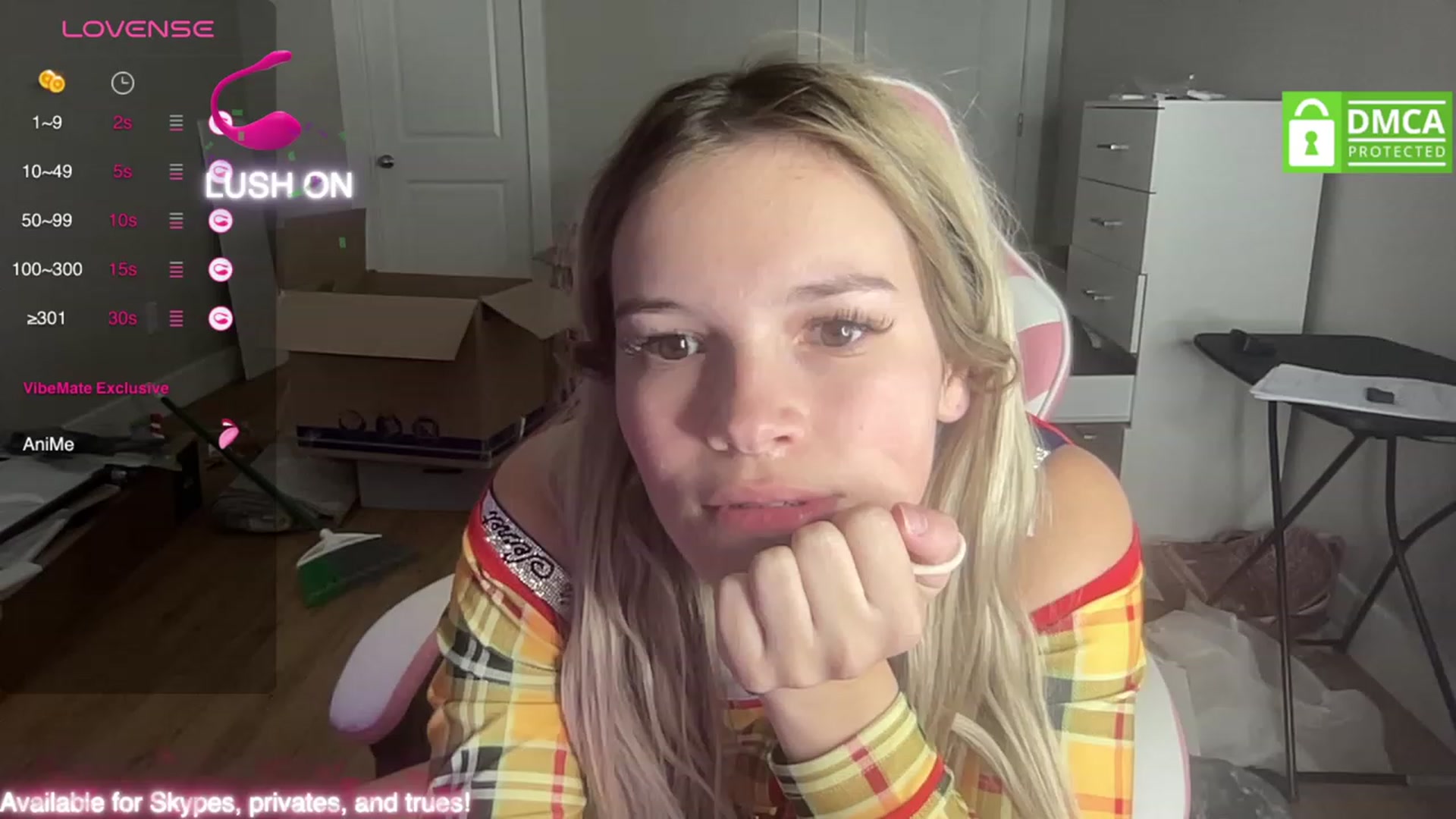 Gallery image thumbnail from Sarahsweets18's myfreecams stream on, 09/30/2023, 08:23 image 9 of 20