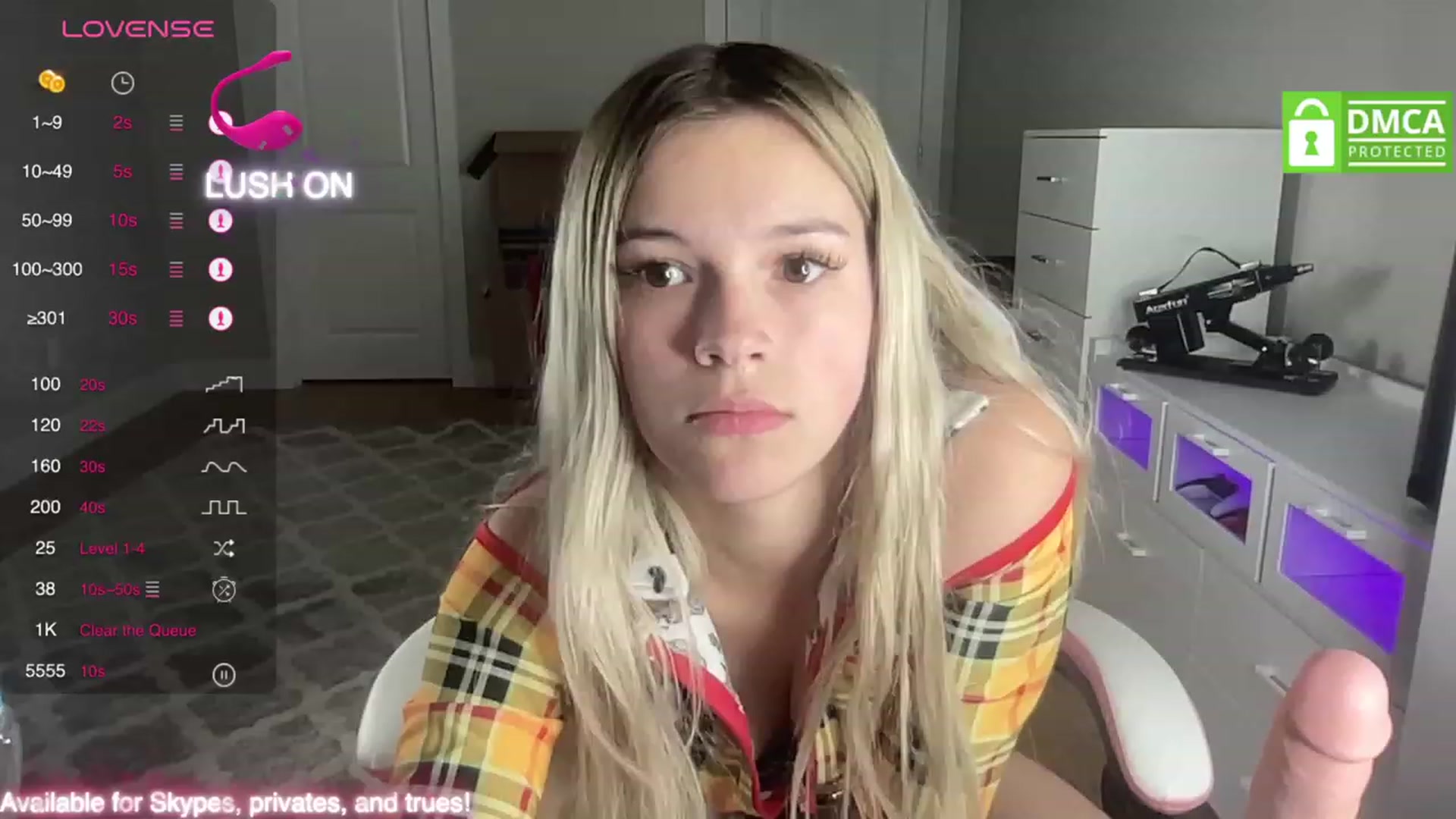 Gallery image thumbnail from Sarahsweets18's myfreecams stream on, 10/01/2023, 05:21 image 12 of 20