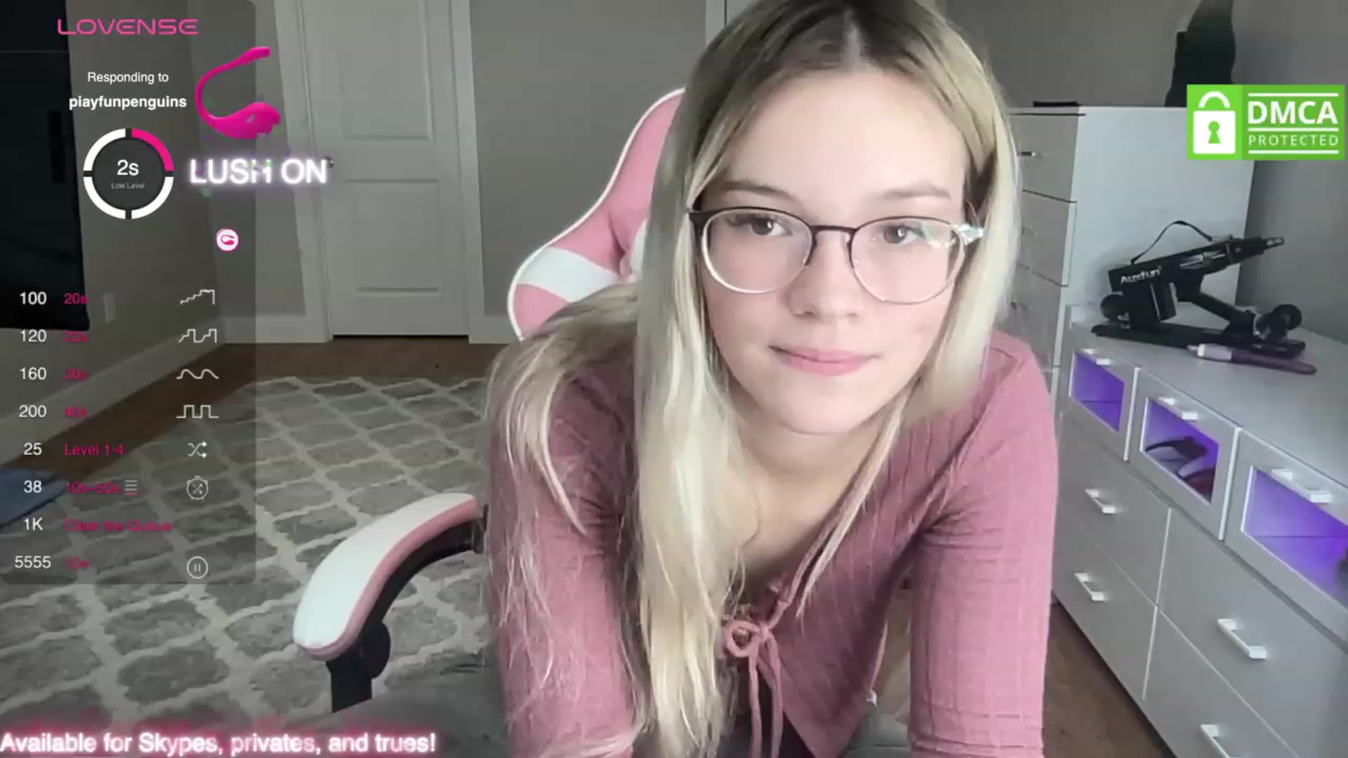 Gallery image thumbnail from Sarahsweets18's myfreecams stream on, 10/02/2023, 18:58 image 14 of 20
