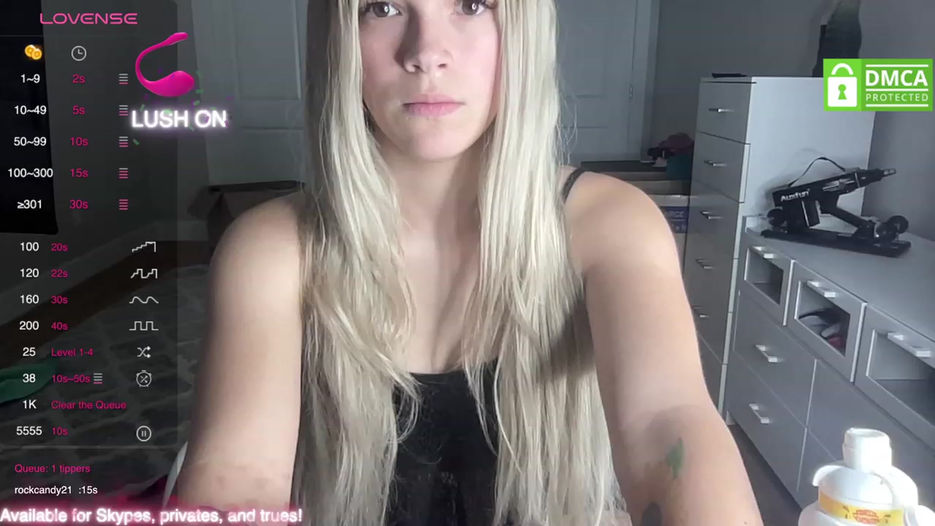 Gallery image thumbnail from Sarahsweets18's myfreecams stream on, 10/04/2023, 04:48 image 9 of 20