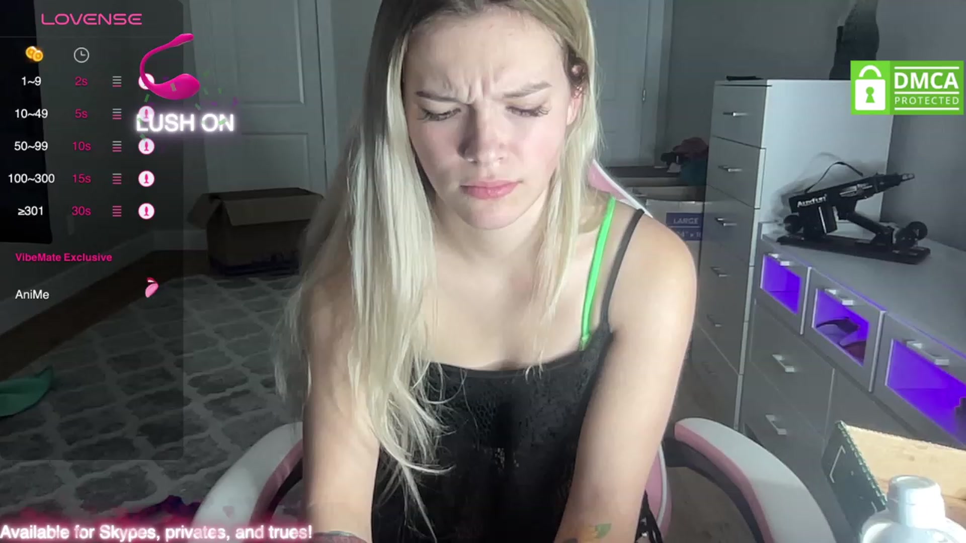 Gallery image thumbnail from Sarahsweets18's myfreecams stream on, 10/04/2023, 06:05 image 13 of 20