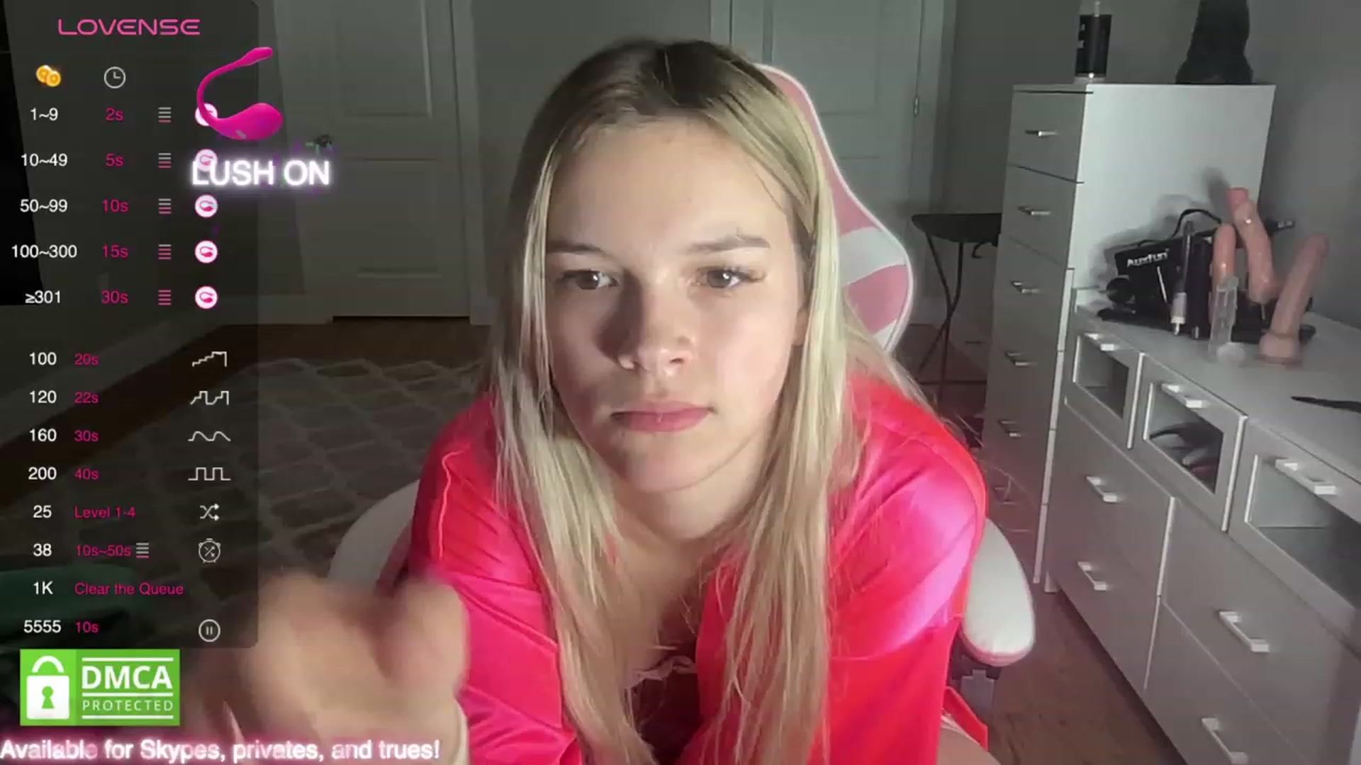 Gallery image thumbnail from Sarahsweets18's myfreecams stream on, 10/06/2023, 01:51 image 13 of 20
