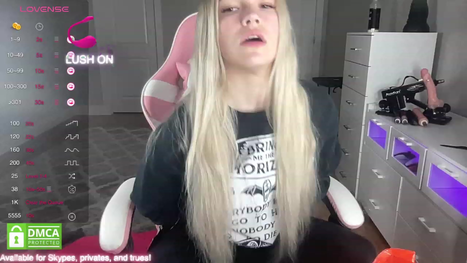 Gallery image thumbnail from Sarahsweets18's myfreecams stream on, 10/06/2023, 07:18 image 10 of 20