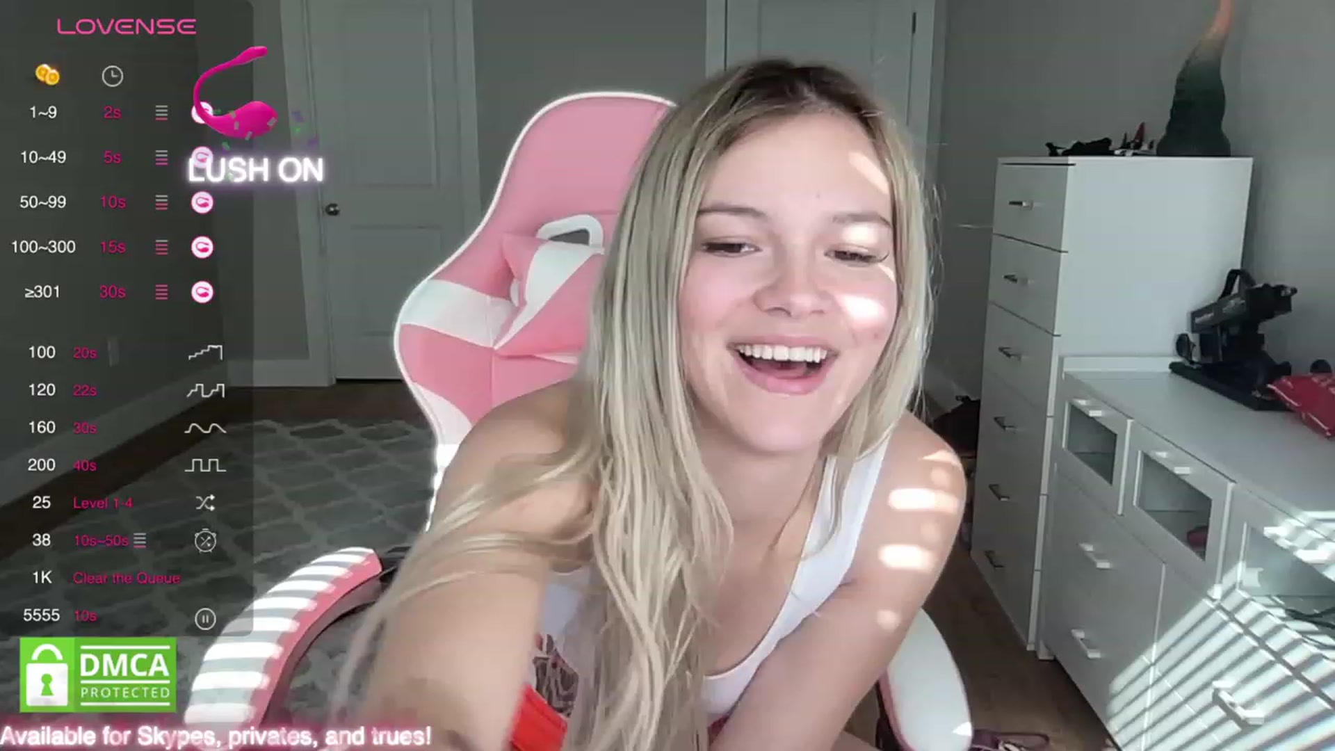 Gallery image thumbnail from Sarahsweets18's myfreecams stream on, 10/10/2023, 16:01 image 17 of 20