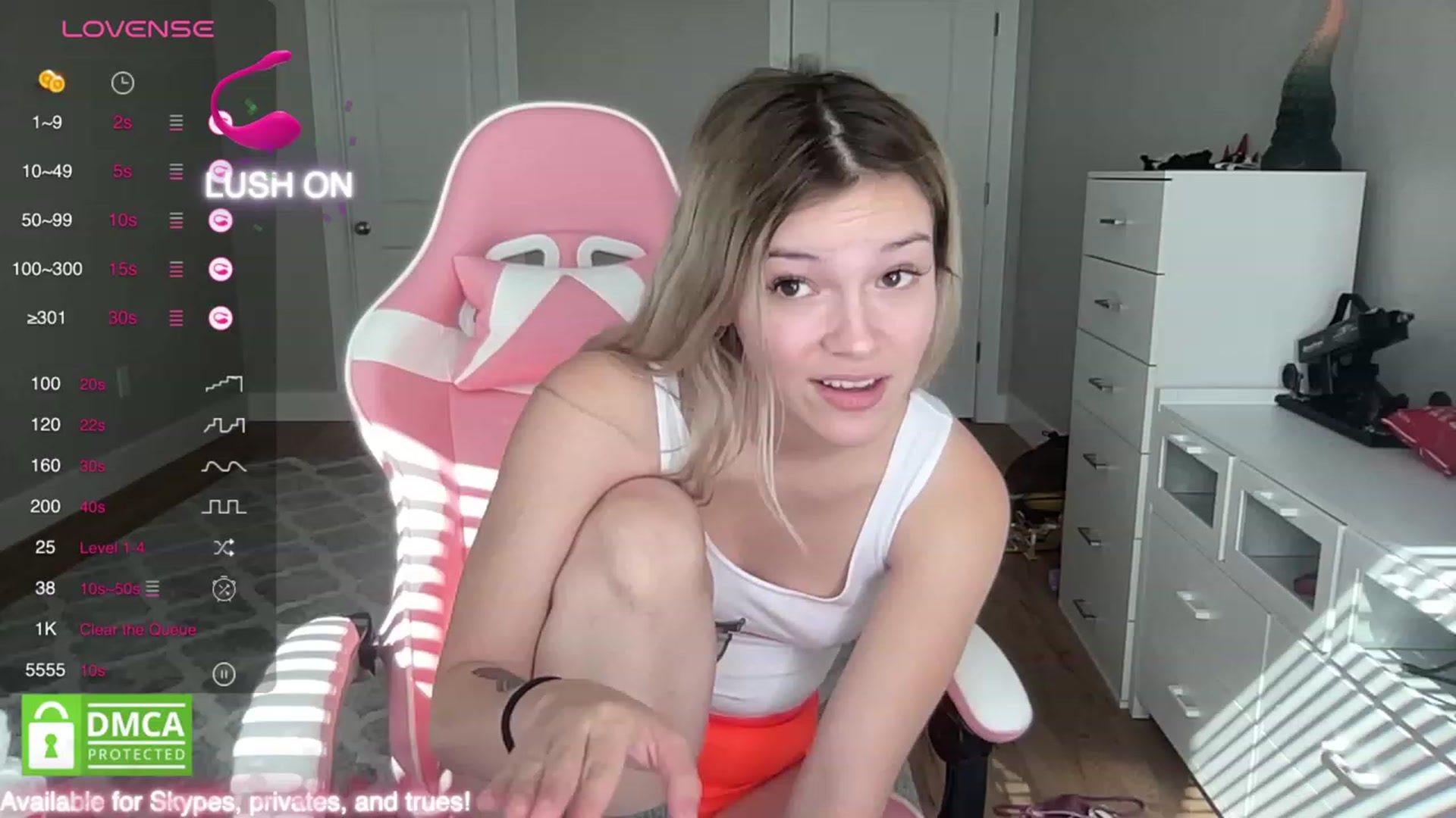 Gallery image thumbnail from Sarahsweets18's myfreecams stream on, 10/10/2023, 16:01 image 14 of 20