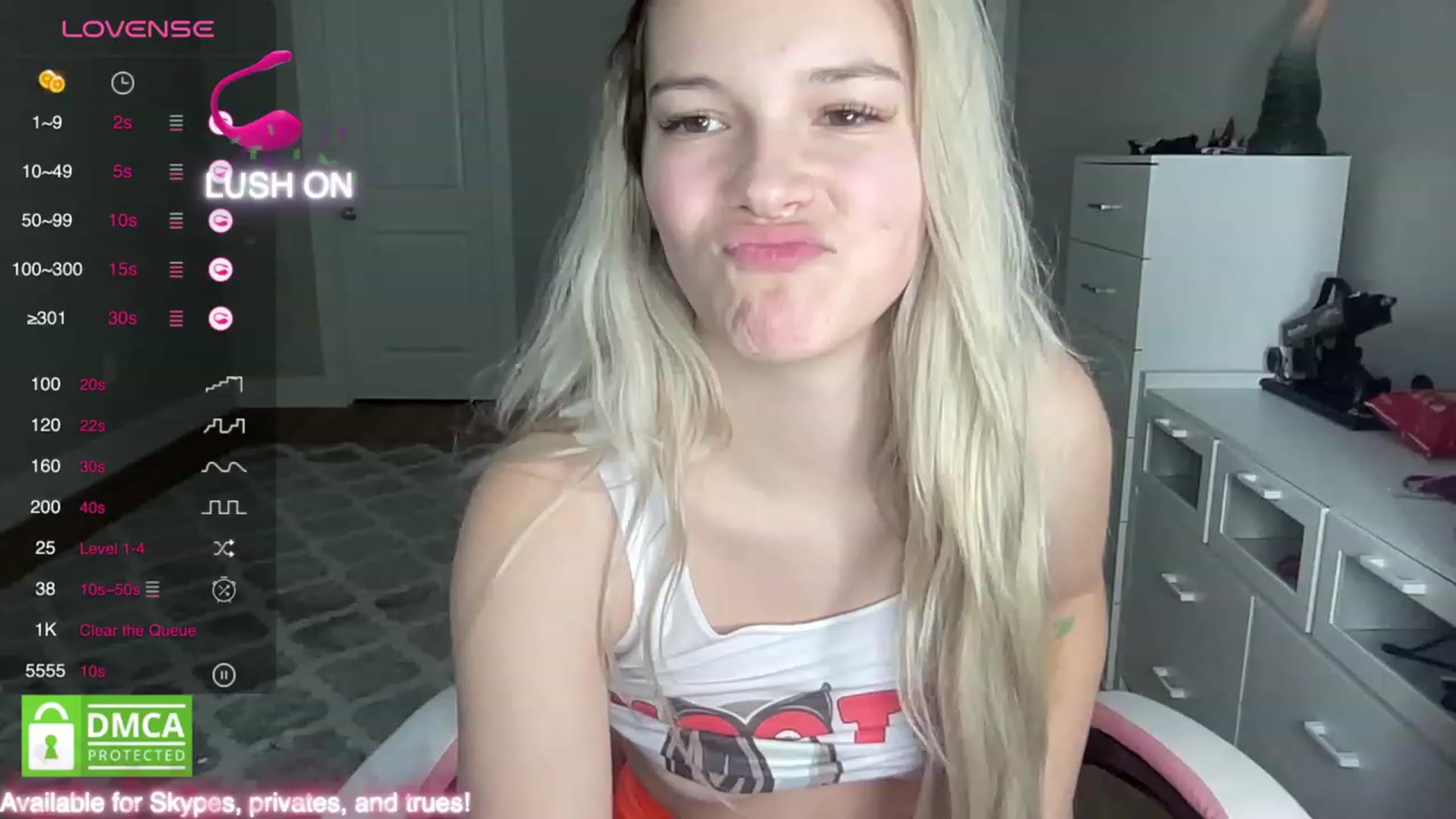 Gallery image thumbnail from Sarahsweets18's myfreecams stream on, 10/10/2023, 19:18 image 4 of 20