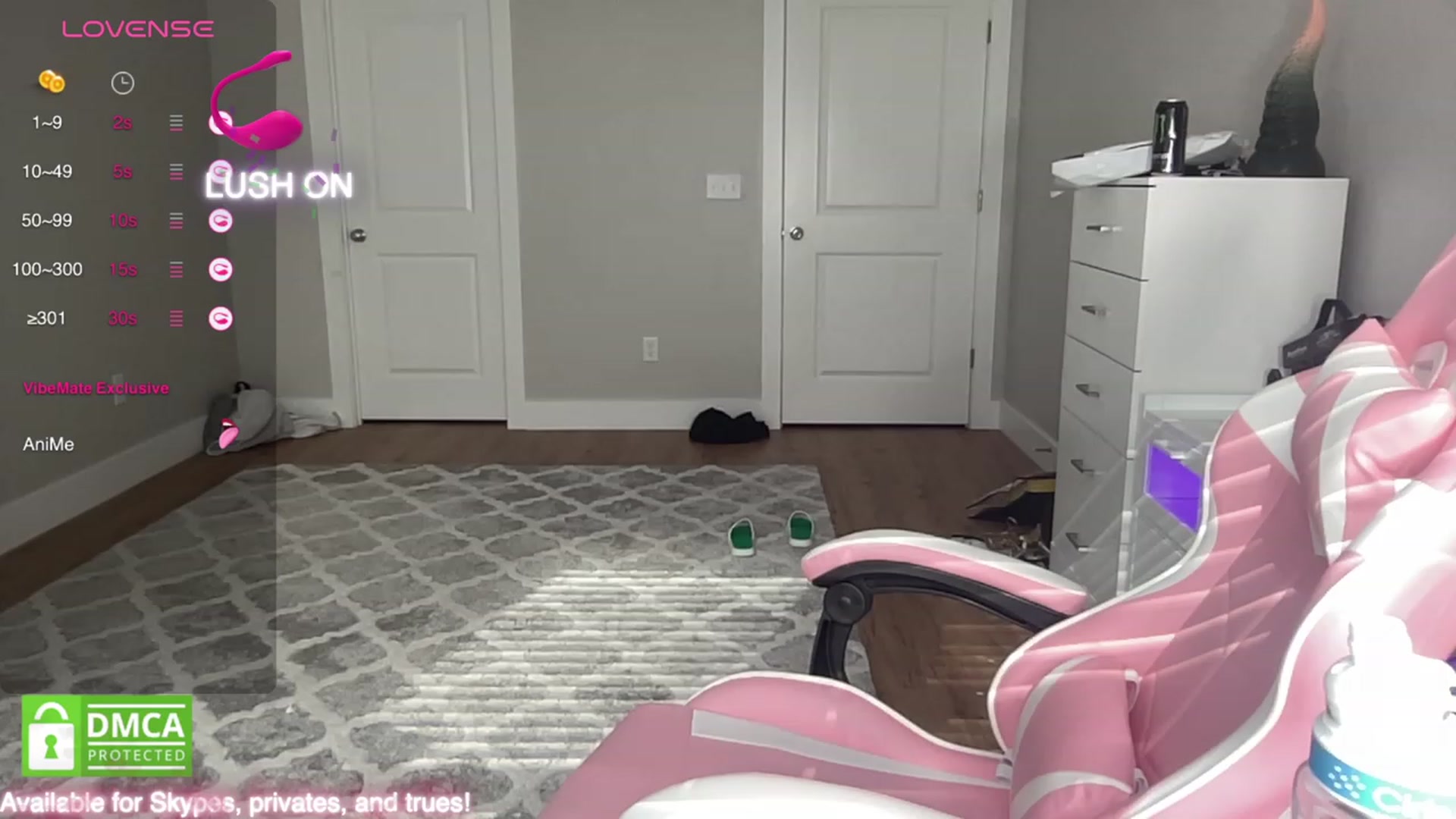 Gallery image thumbnail from Sarahsweets18's myfreecams stream on, 10/14/2023, 15:13 image 12 of 20