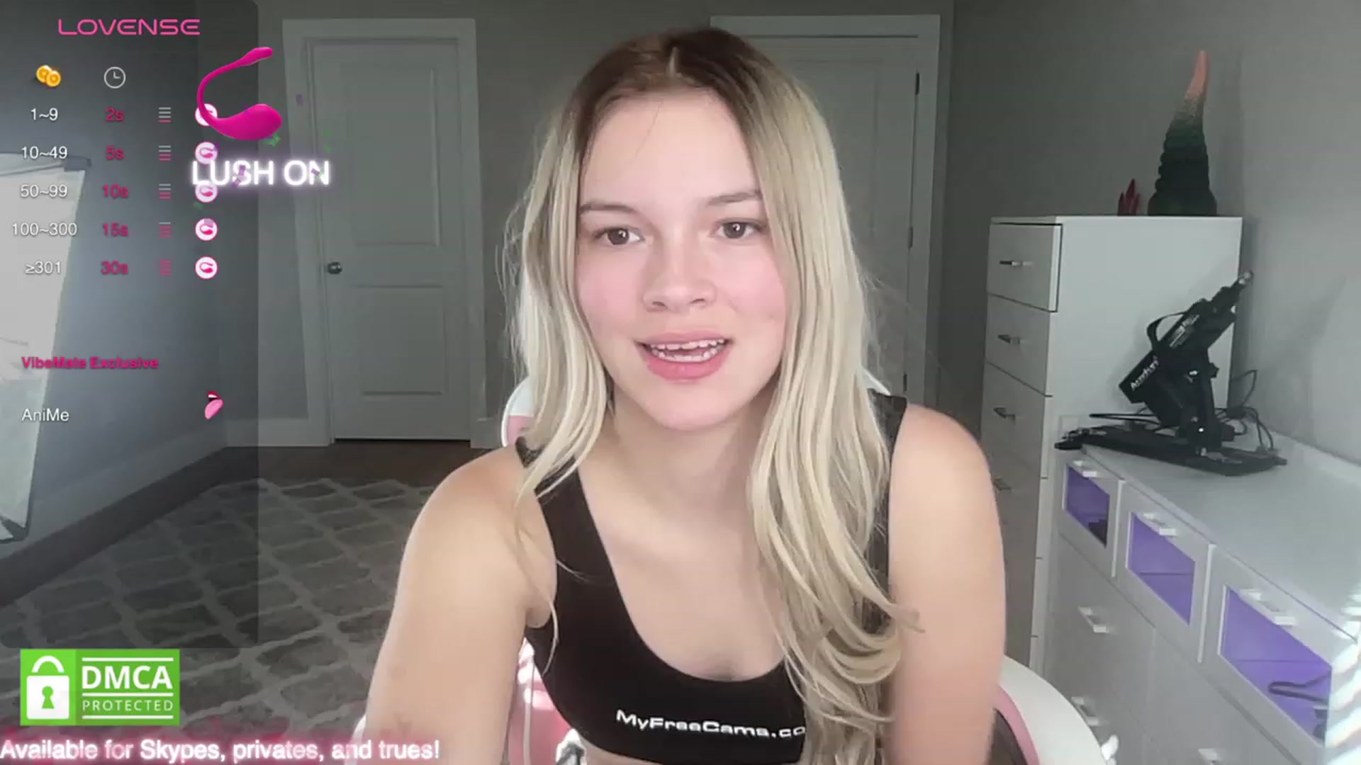 Gallery image thumbnail from Sarahsweets18's myfreecams stream on, 10/29/2023, 16:21 image 7 of 20