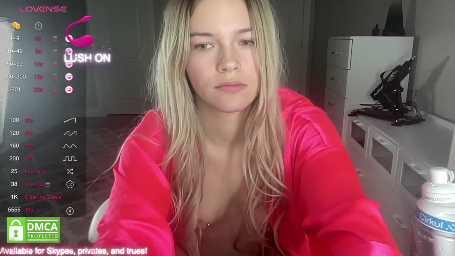 Gallery image thumbnail from Sarahsweets18's myfreecams stream on, 10/31/2023, 15:15 image 13 of 20