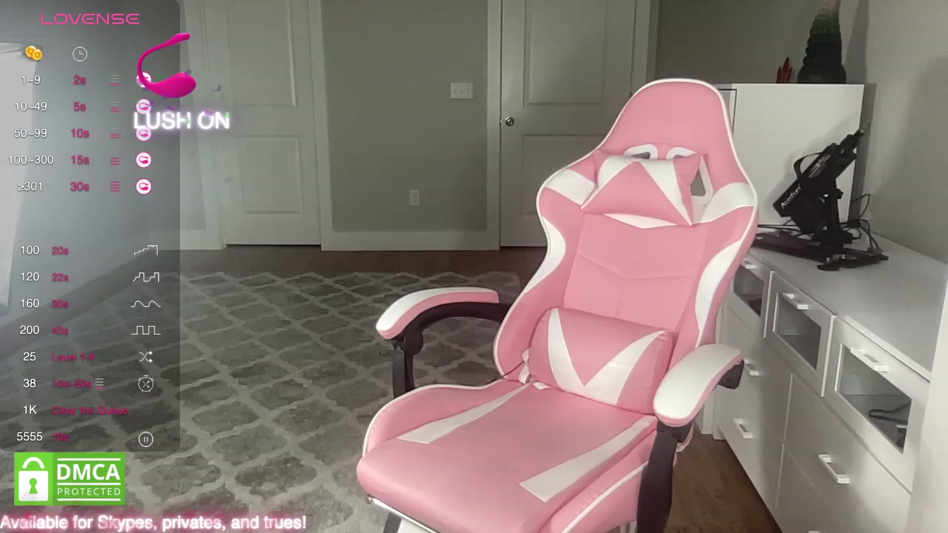 Gallery image thumbnail from Sarahsweets18's myfreecams stream on, 10/31/2023, 15:15 image 15 of 20