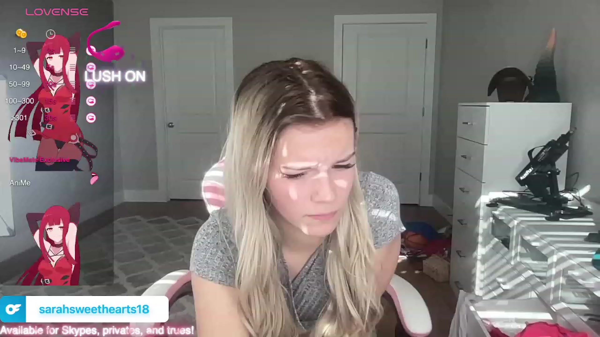 Gallery image thumbnail from Sarahsweets18's myfreecams stream on, 11/01/2023, 15:09 image 13 of 20