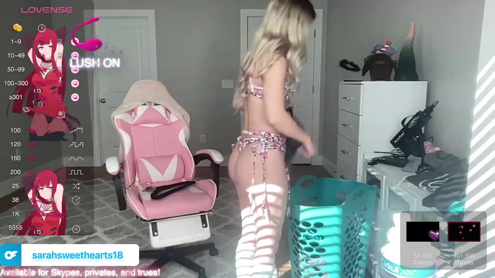 Gallery image thumbnail from Sarahsweets18's myfreecams stream on, 11/05/2023, 16:21 image 17 of 20