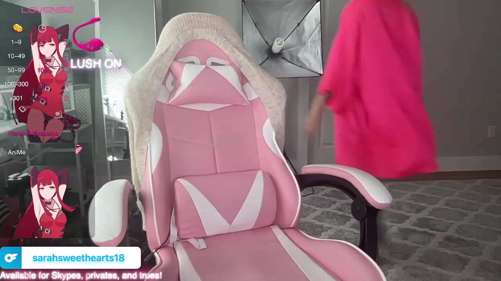 Gallery image thumbnail from Sarahsweets18's myfreecams stream on, 11/06/2023, 16:51 image 8 of 20