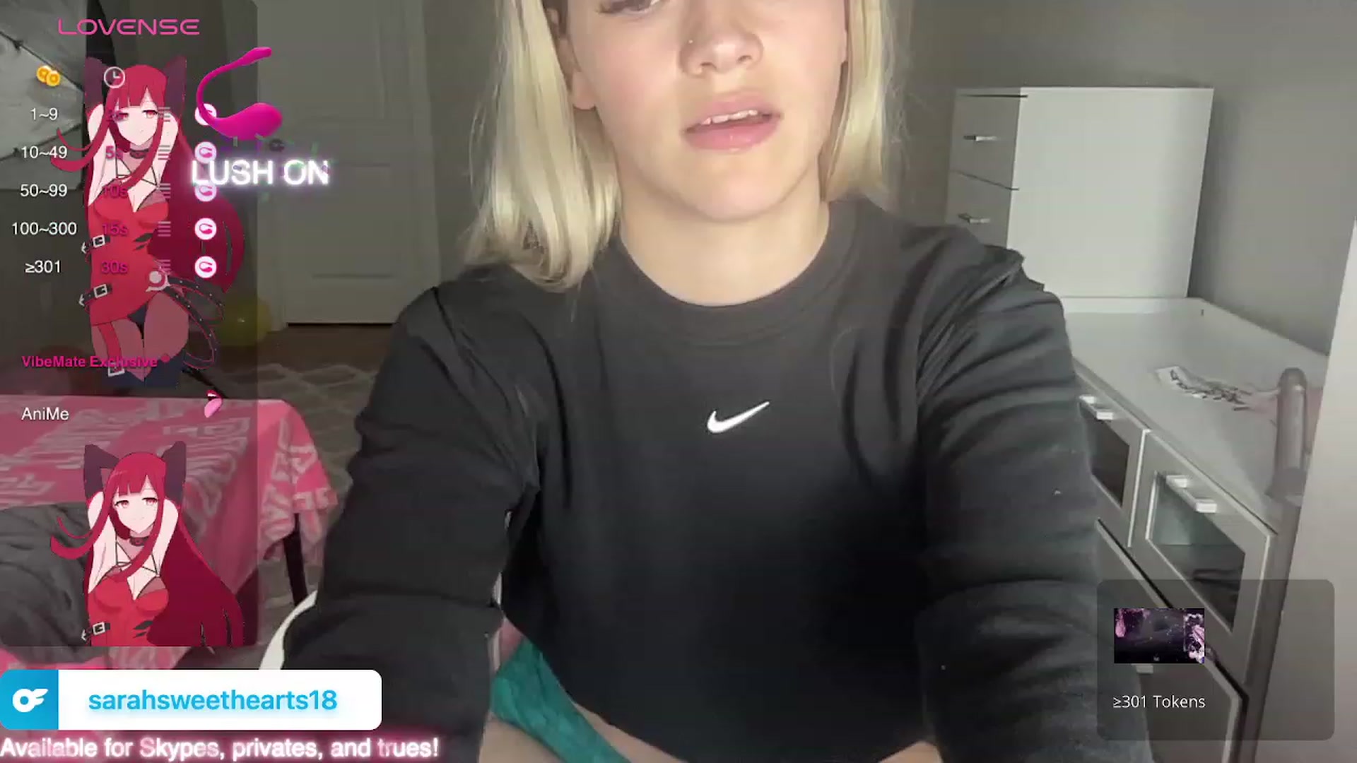 Gallery image thumbnail from Sarahsweets18's myfreecams stream on, 11/14/2023, 19:45 image 6 of 20