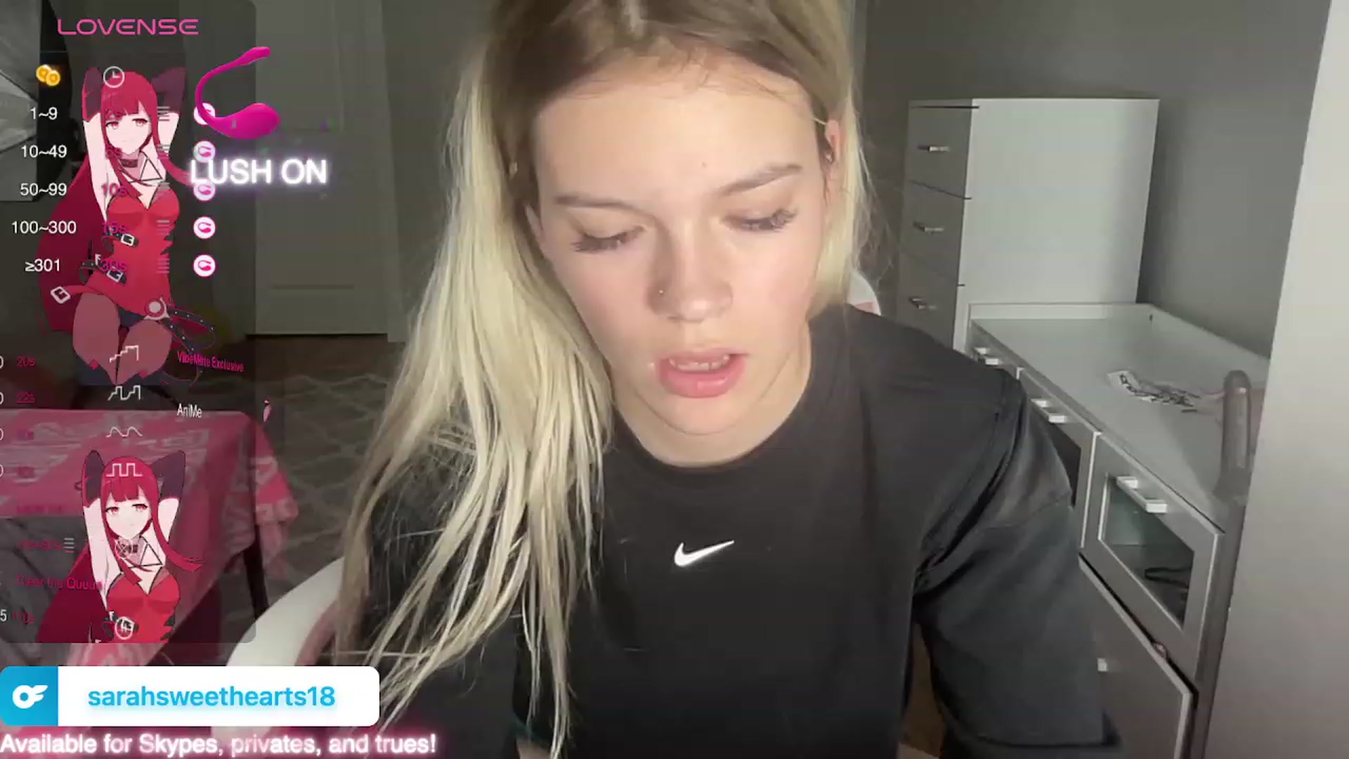 Gallery image thumbnail from Sarahsweets18's myfreecams stream on, 11/14/2023, 19:45 image 19 of 20