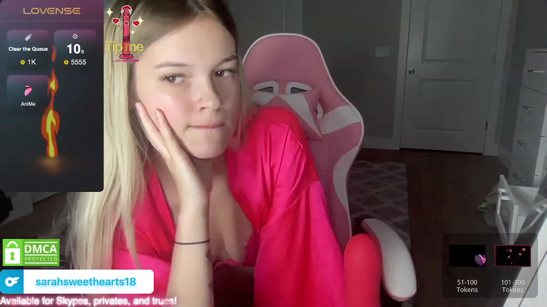 Gallery image thumbnail from Sarahsweets18's myfreecams stream on, 11/23/2023, 21:14 image 10 of 20