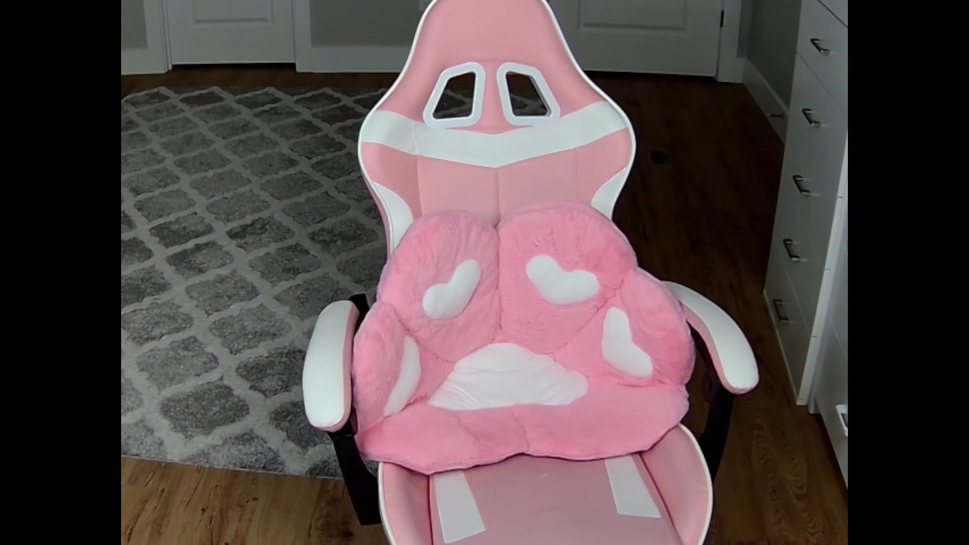 Gallery image thumbnail from Sarahsweets18's myfreecams stream on, 02/02/2024, 15:31 image 1 of 20