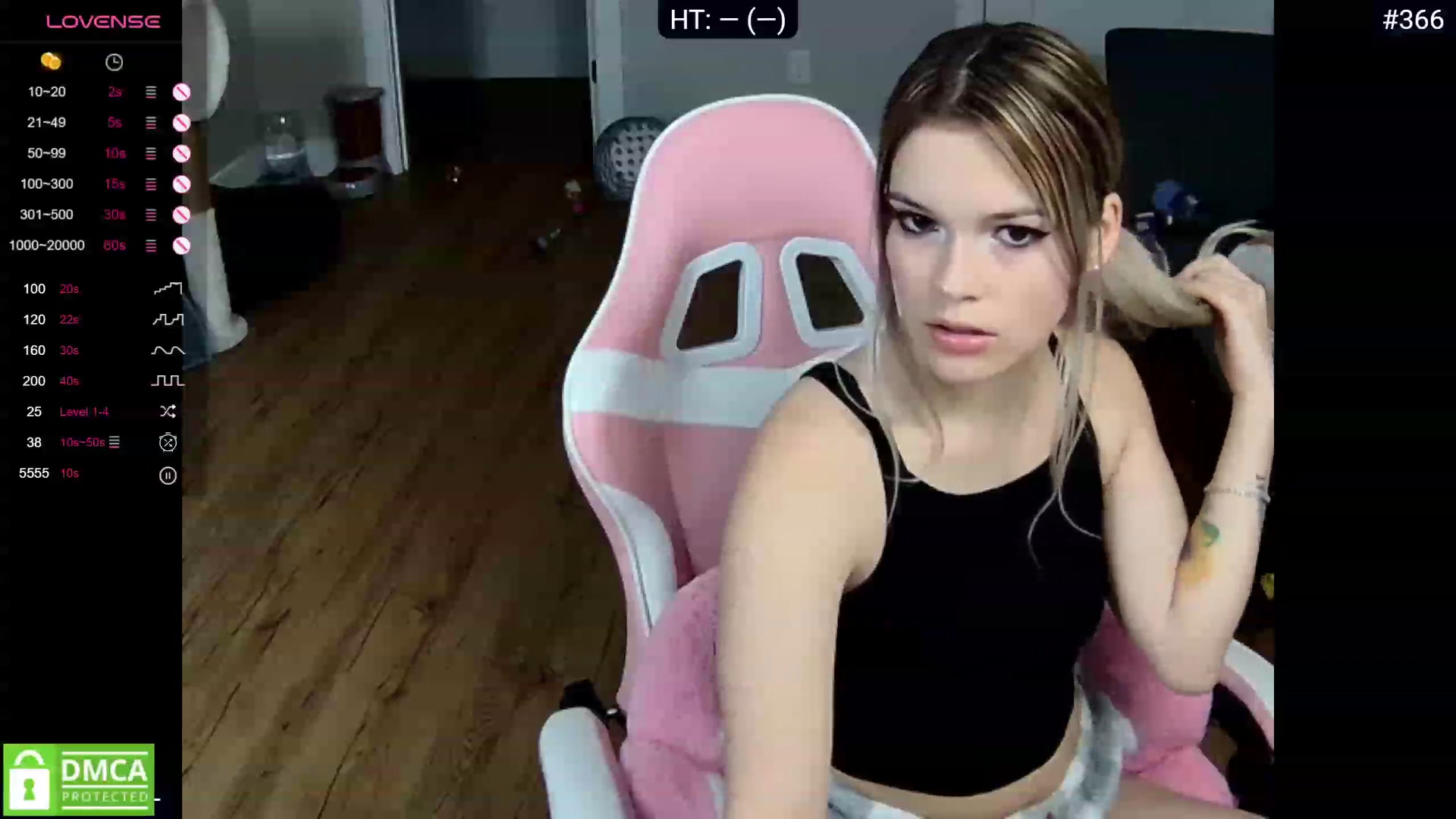 Gallery image thumbnail from Sarahsweets18's myfreecams stream on, 03/02/2024, 20:41 image 7 of 20