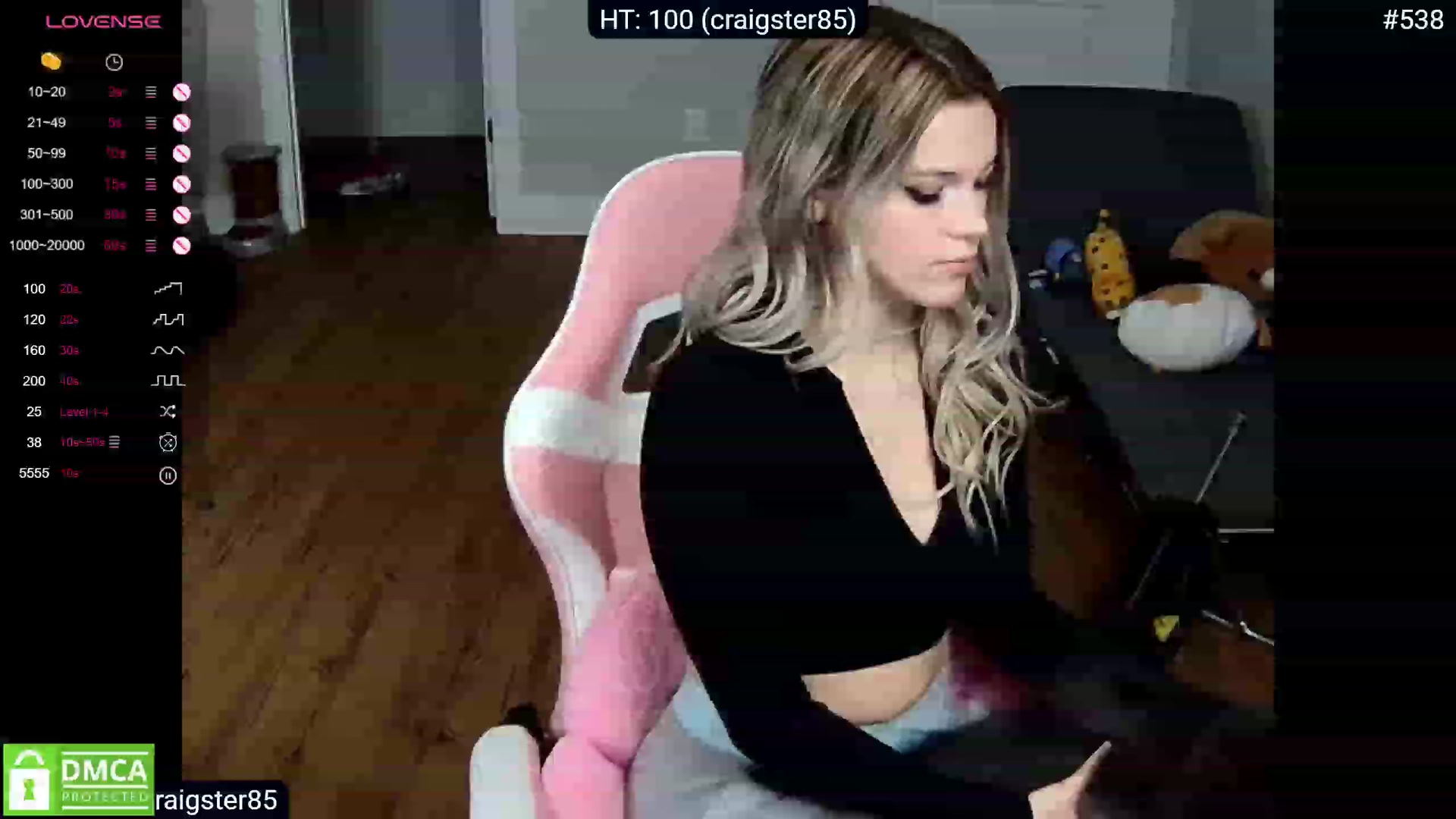 Gallery image thumbnail from Sarahsweets18's myfreecams stream on, 03/03/2024, 23:00 image 4 of 20