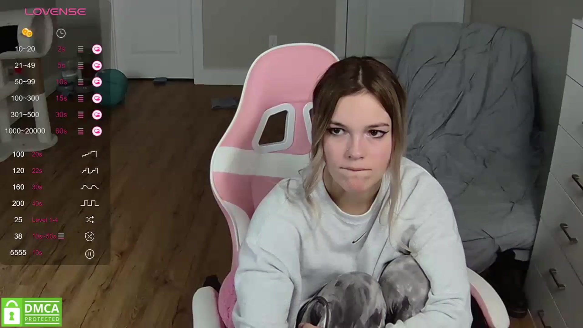 Gallery image thumbnail from Sarahsweets18's myfreecams stream on, 03/28/2024, 04:59 image 20 of 20