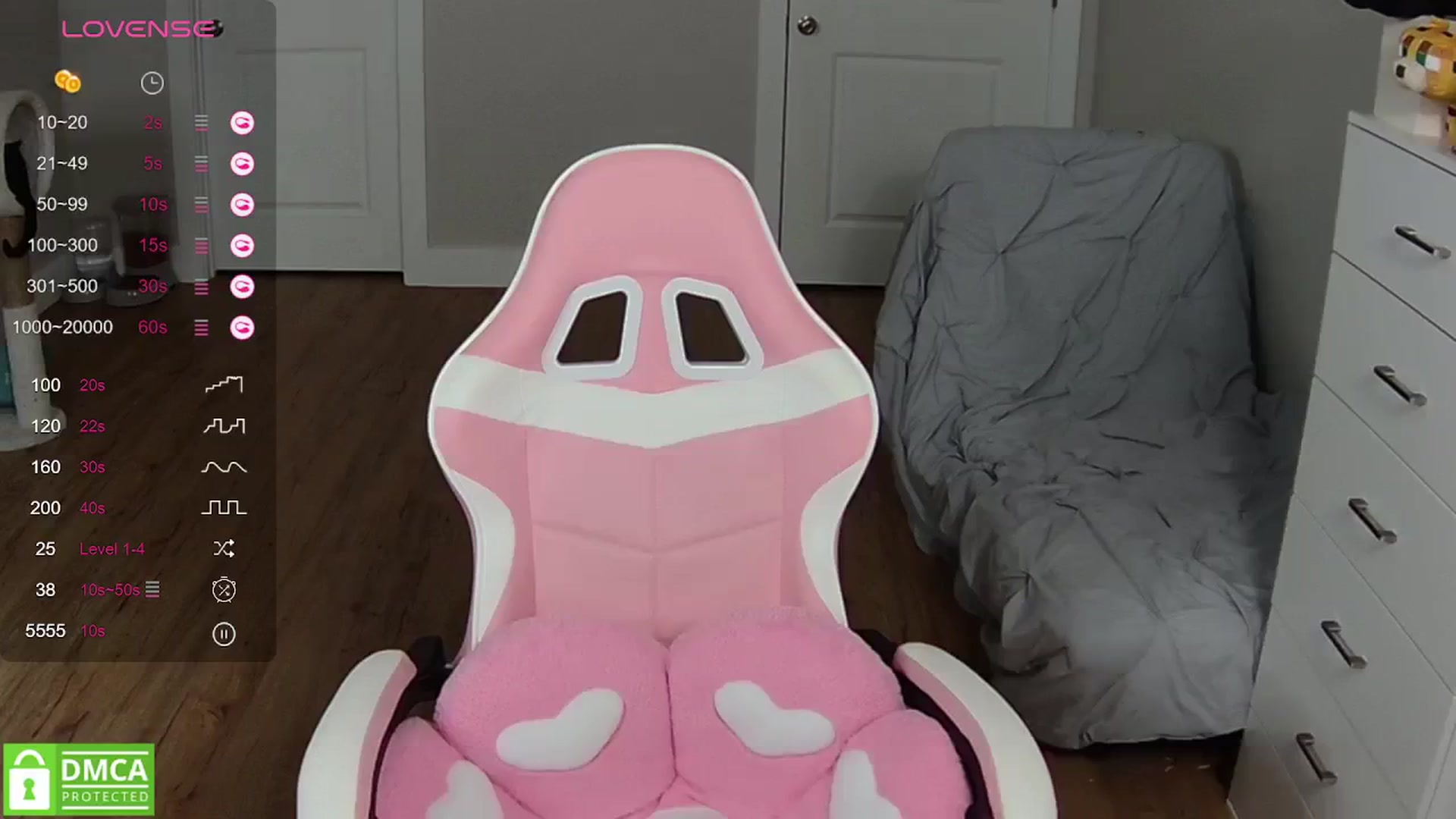 Gallery image thumbnail from Sarahsweets18's myfreecams stream on, 03/28/2024, 23:30 image 4 of 20