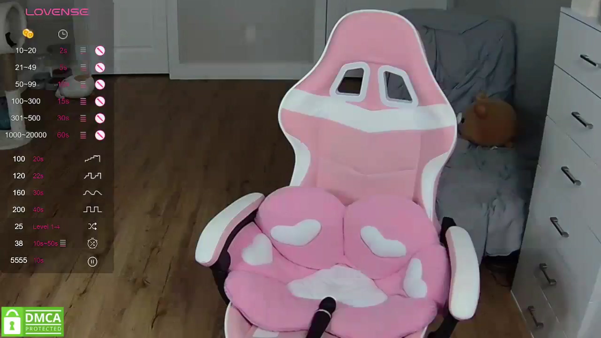 Gallery image thumbnail from Sarahsweets18's myfreecams stream on, 04/02/2024, 24:16 image 11 of 20