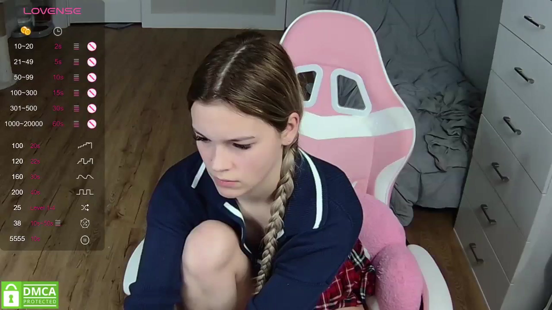 Gallery image thumbnail from Sarahsweets18's myfreecams stream on, 04/07/2024, 02:23 image 20 of 20