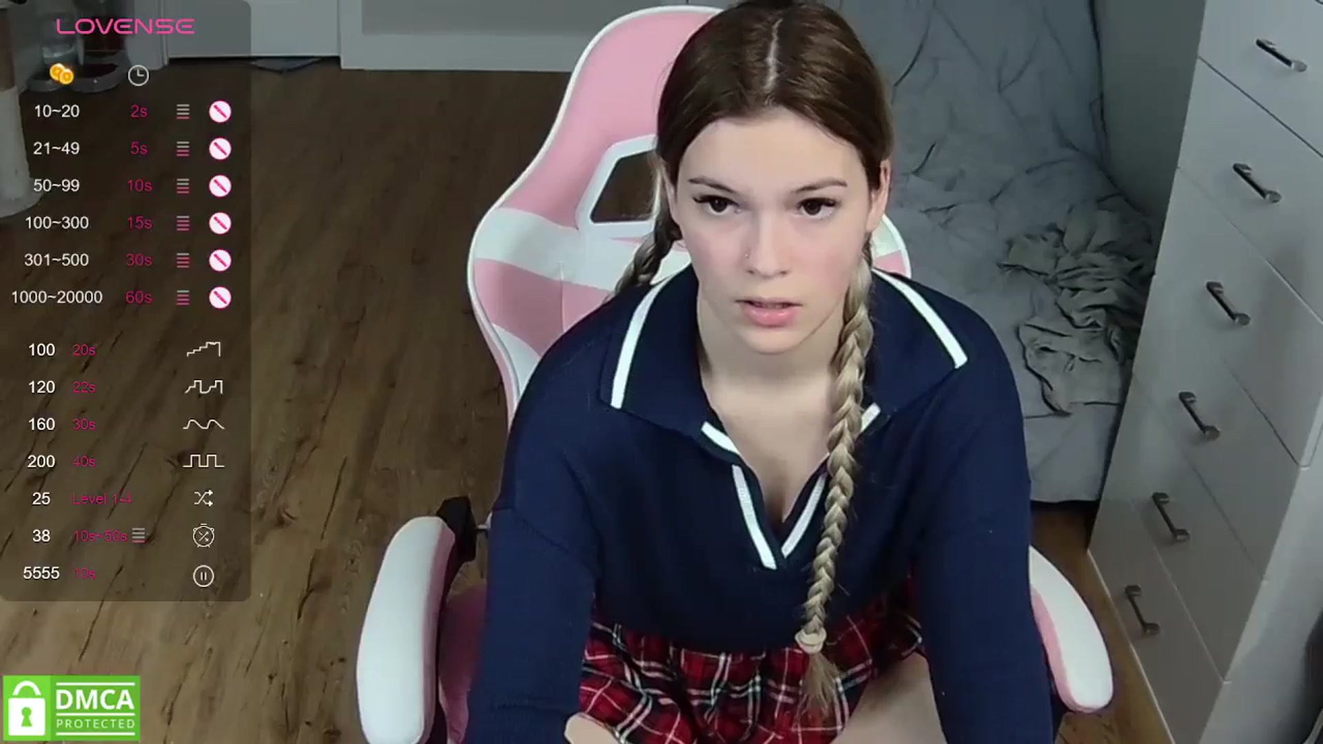 Gallery image thumbnail from Sarahsweets18's myfreecams stream on, 04/07/2024, 02:23 image 12 of 20