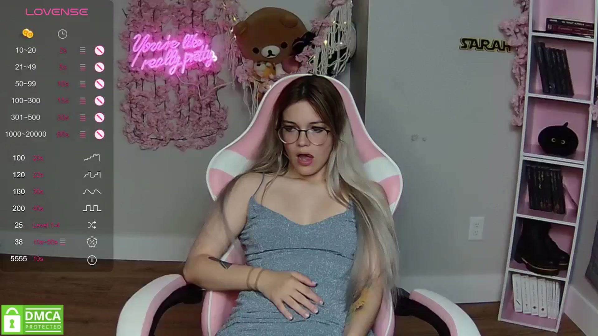 Gallery image thumbnail from Sarahsweets18's myfreecams stream on, 05/04/2024, 09:45 image 12 of 20