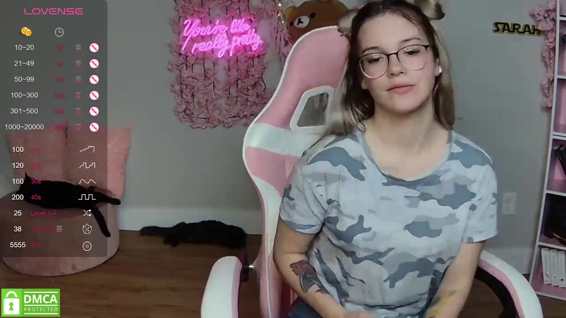 Gallery image thumbnail from Sarahsweets18's myfreecams stream on, 05/06/2024, 05:14 image 9 of 20