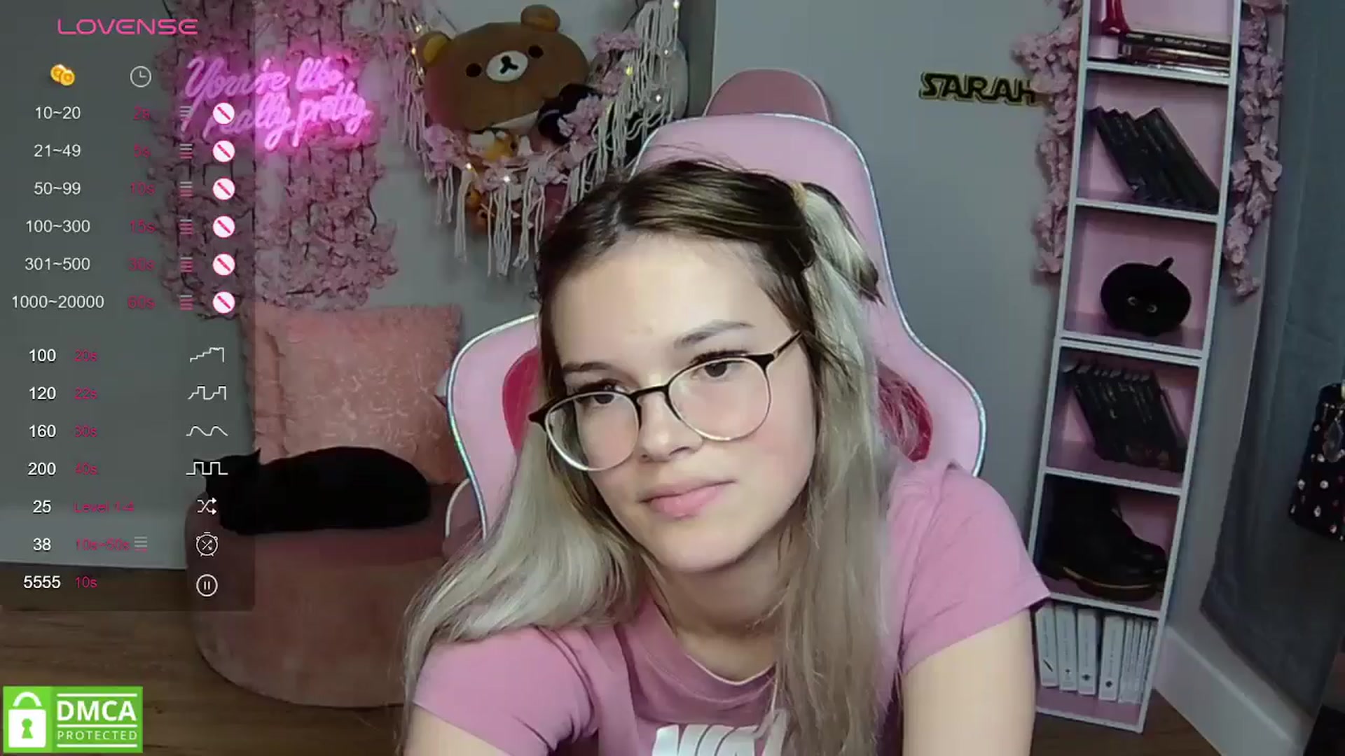 Gallery image thumbnail from Sarahsweets18's myfreecams stream on, 05/07/2024, 02:19 image 20 of 20