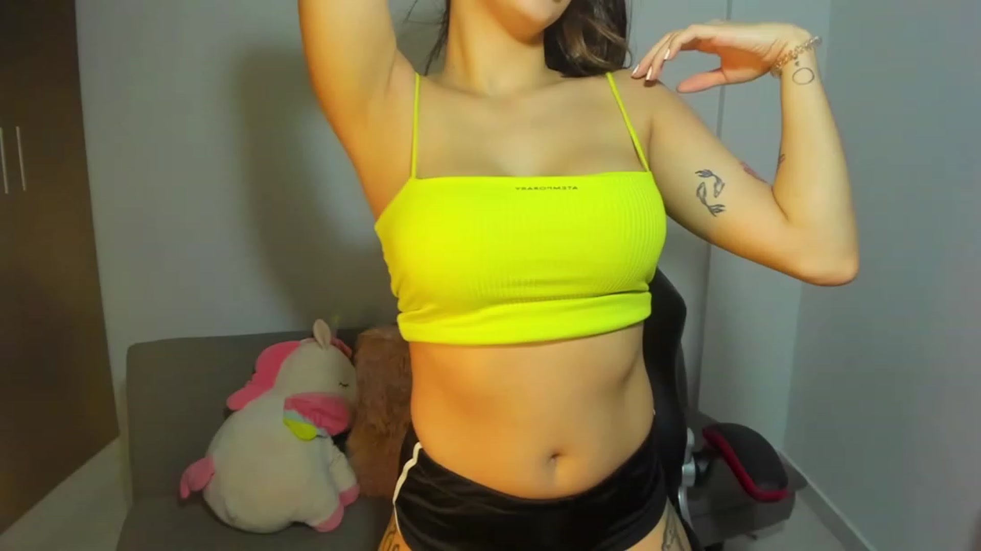 Gallery image thumbnail from Saralennon's myfreecams stream on, 07/07/2023, 05:50 image 4 of 20