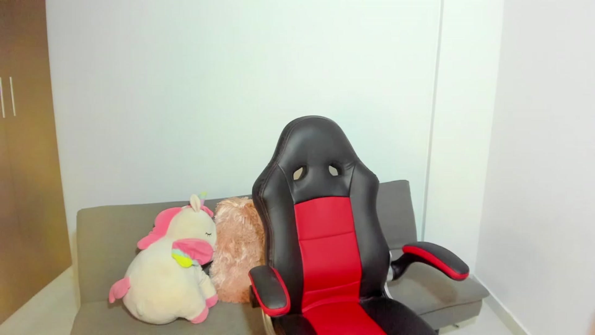 Gallery image thumbnail from Saralennon's myfreecams stream on, 07/07/2023, 05:50 image 12 of 20