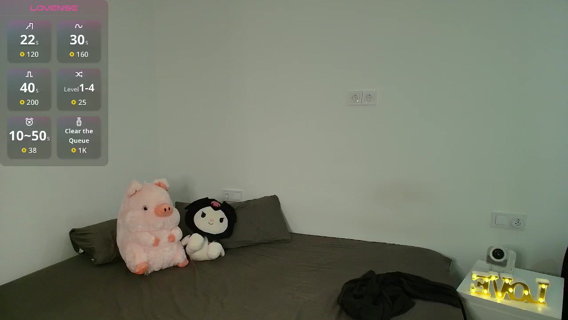 Gallery image thumbnail from Saralennon's myfreecams stream on, 09/17/2025, 23:43 image 11 of 20