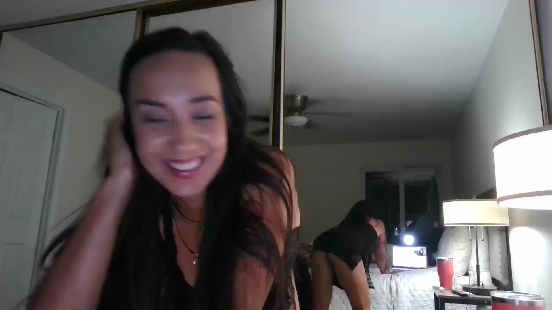 Gallery image thumbnail from SarenaJones's myfreecams stream on, 10/24/2025, 08:43 image 1 of 20