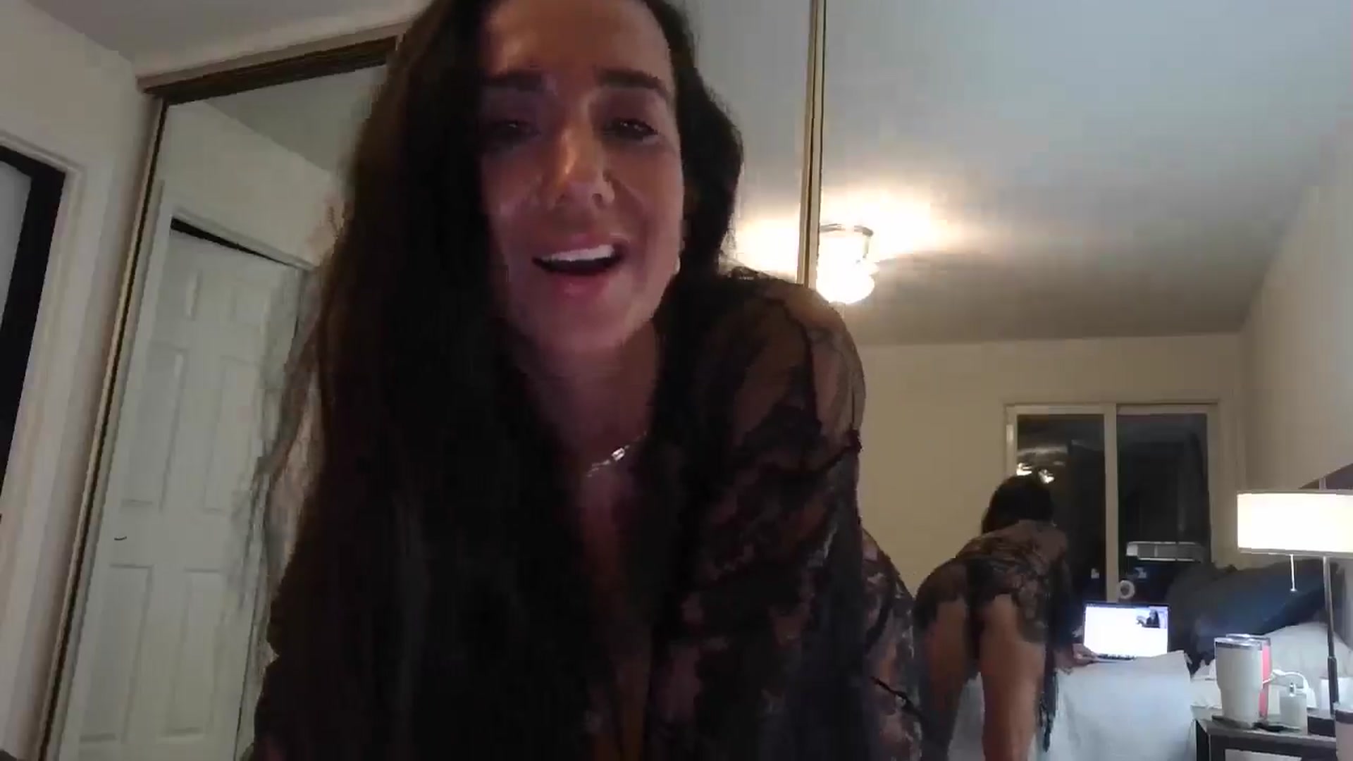 Gallery image thumbnail from SarenaJones's myfreecams stream on, 11/08/2025, 07:57 image 10 of 20