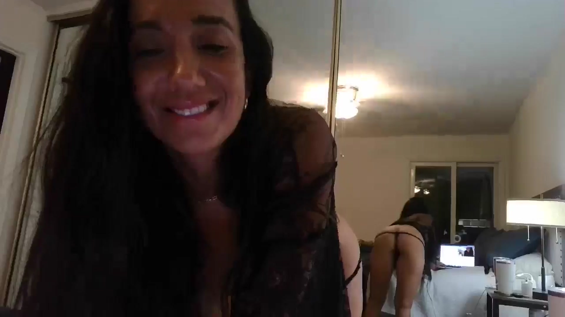 Gallery image thumbnail from SarenaJones's myfreecams stream on, 11/08/2025, 09:43 image 8 of 20