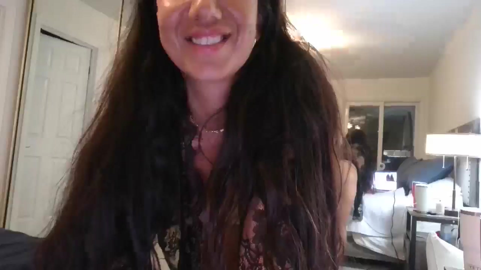 Gallery image thumbnail from SarenaJones's myfreecams stream on, 11/08/2025, 09:43 image 13 of 20