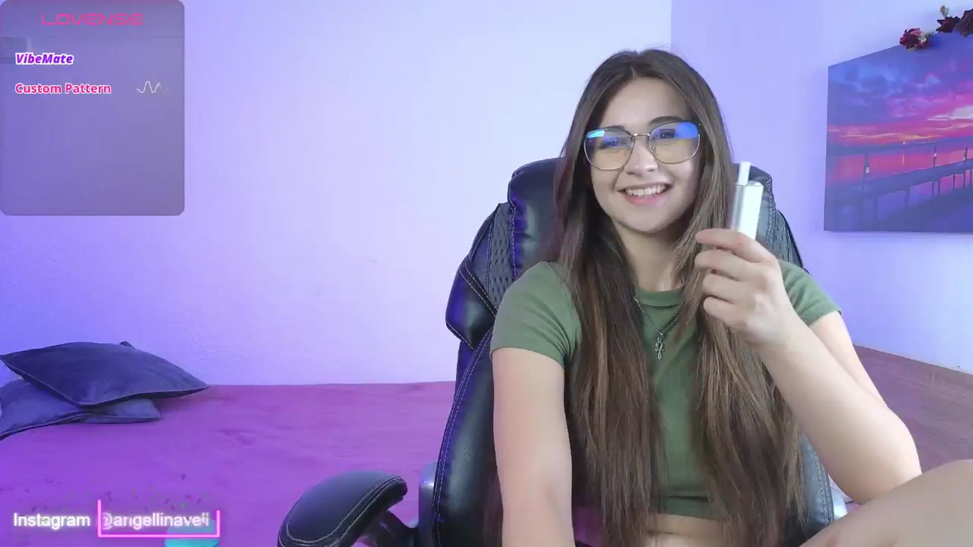 Gallery image thumbnail from SarinaVelvet's myfreecams stream on, 07/22/2024, 19:07 image 19 of 20