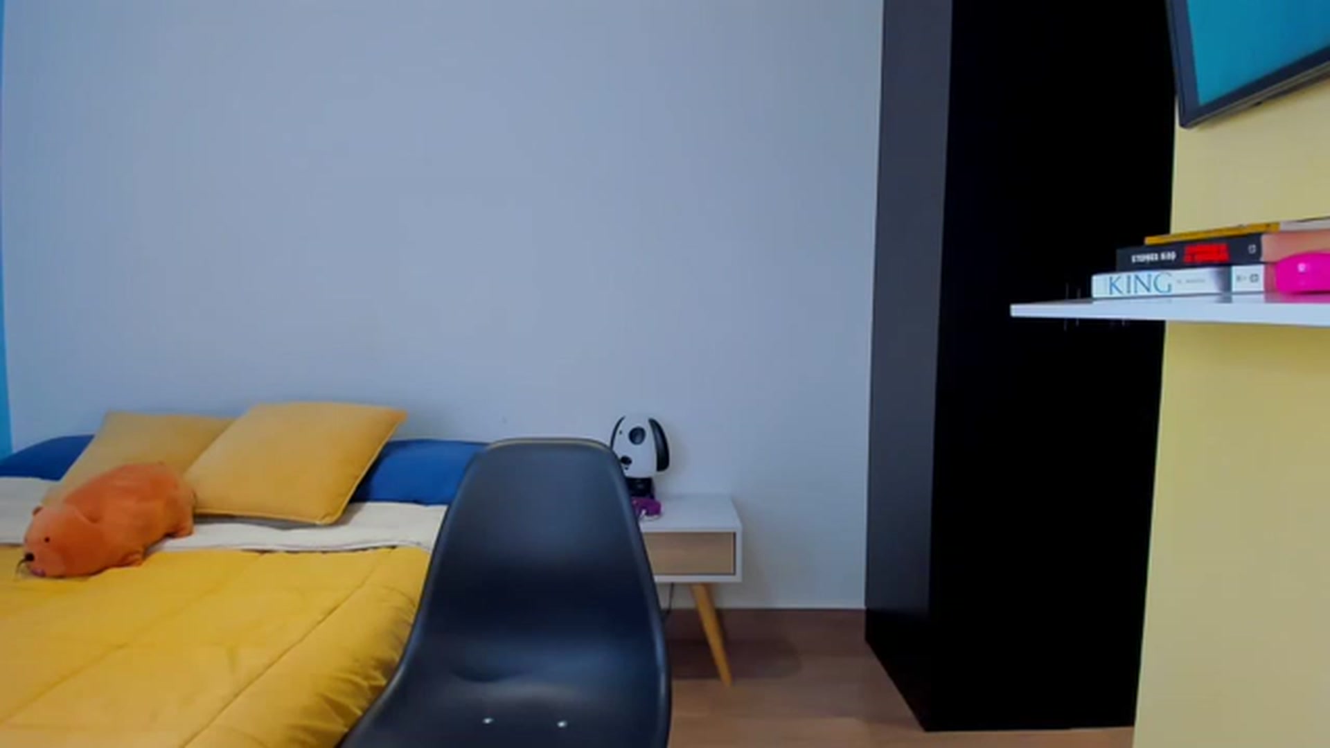 Gallery image thumbnail from SarishaLove's myfreecams stream on, 11/24/2022, 11:22 image 17 of 20