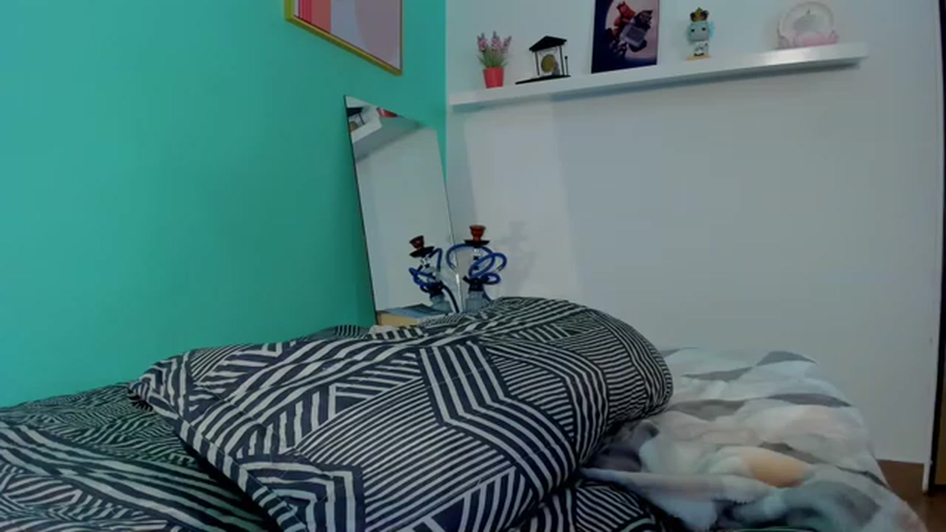Gallery image thumbnail from SarishaLove's myfreecams stream on, 12/26/2022, 11:53 image 15 of 20