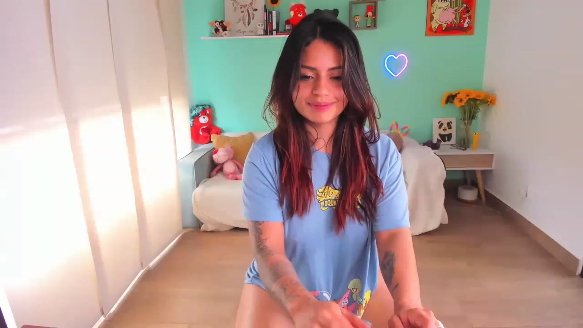 Gallery image thumbnail from SarishaLove's myfreecams stream on, 07/31/2023, 17:20 image 16 of 20