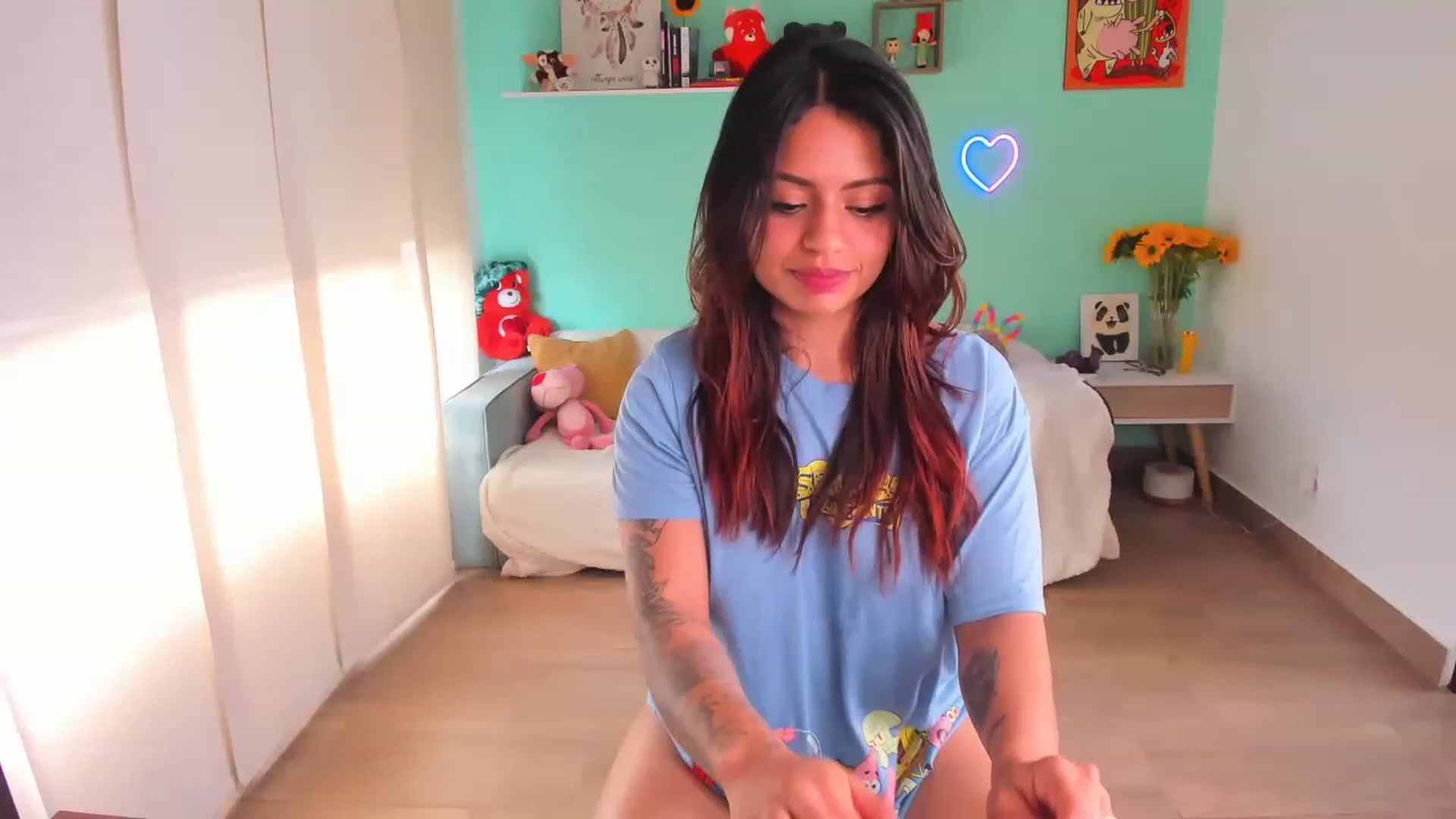 Gallery image thumbnail from SarishaLove's myfreecams stream on, 07/31/2023, 17:20 image 2 of 20