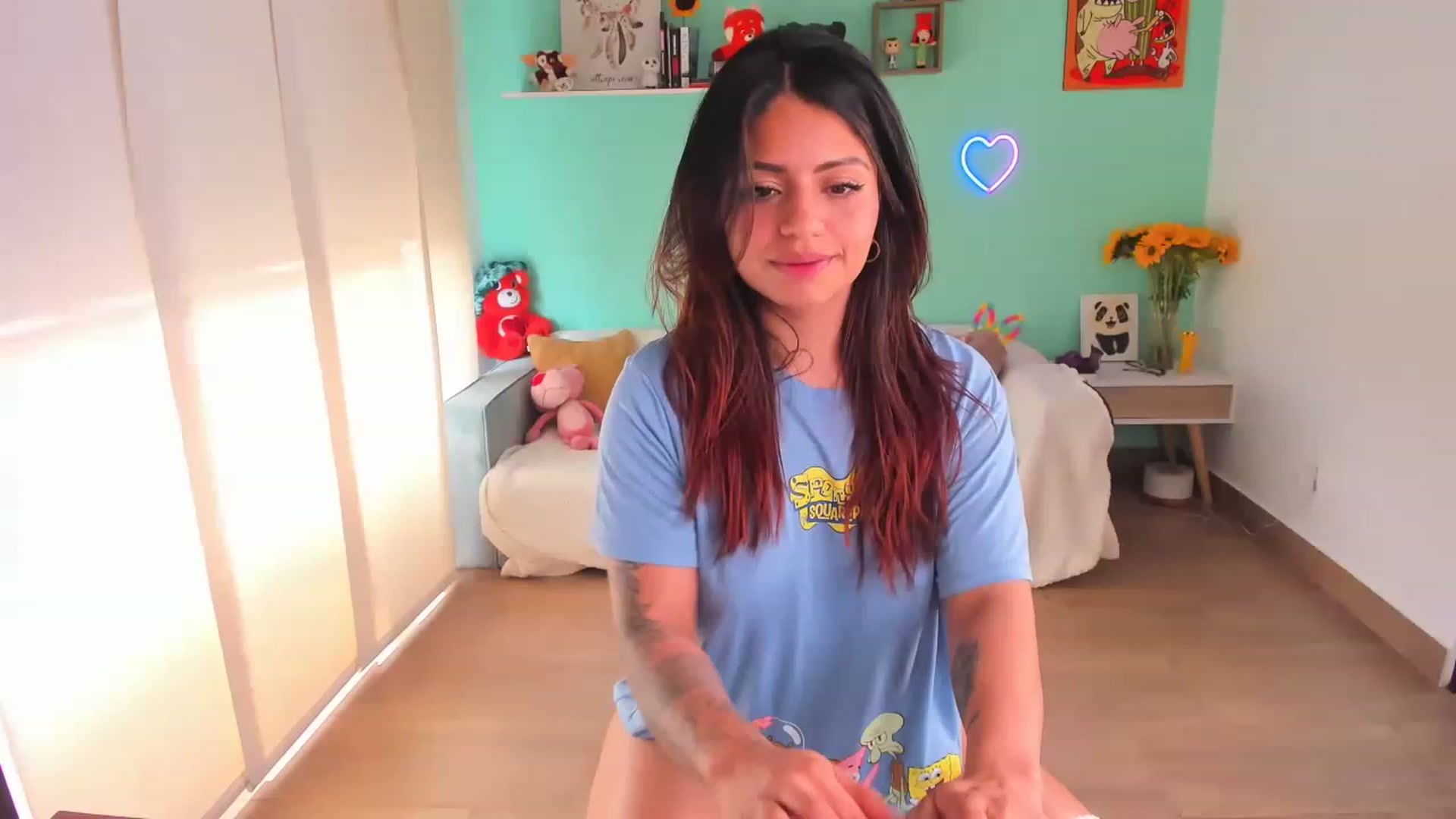 Gallery image thumbnail from SarishaLove's myfreecams stream on, 07/31/2023, 17:20 image 17 of 20