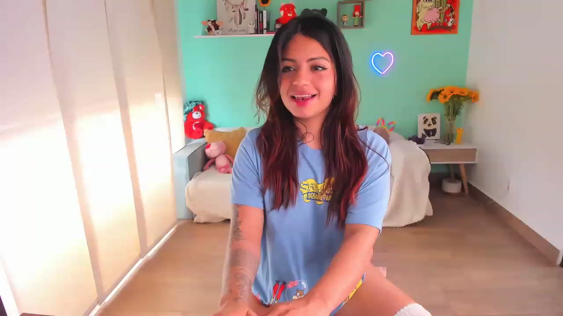 Gallery image thumbnail from SarishaLove's myfreecams stream on, 07/31/2023, 17:20 image 19 of 20