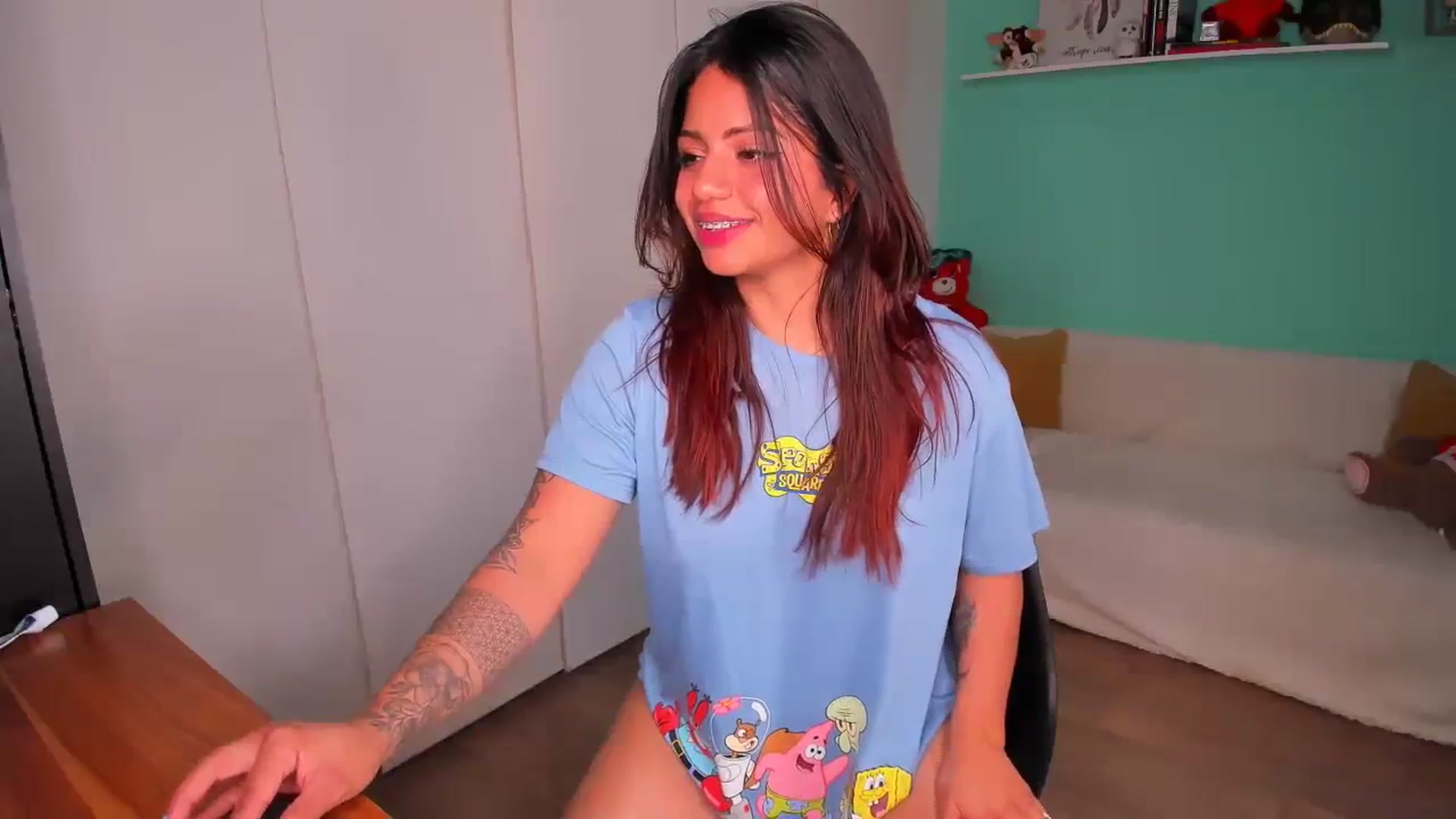 Gallery image thumbnail from SarishaLove's myfreecams stream on, 07/31/2023, 18:59 image 2 of 20