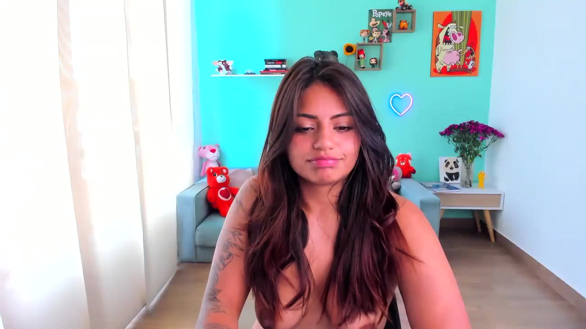 Gallery image thumbnail from SarishaLove's myfreecams stream on, 09/26/2023, 14:25 image 10 of 20