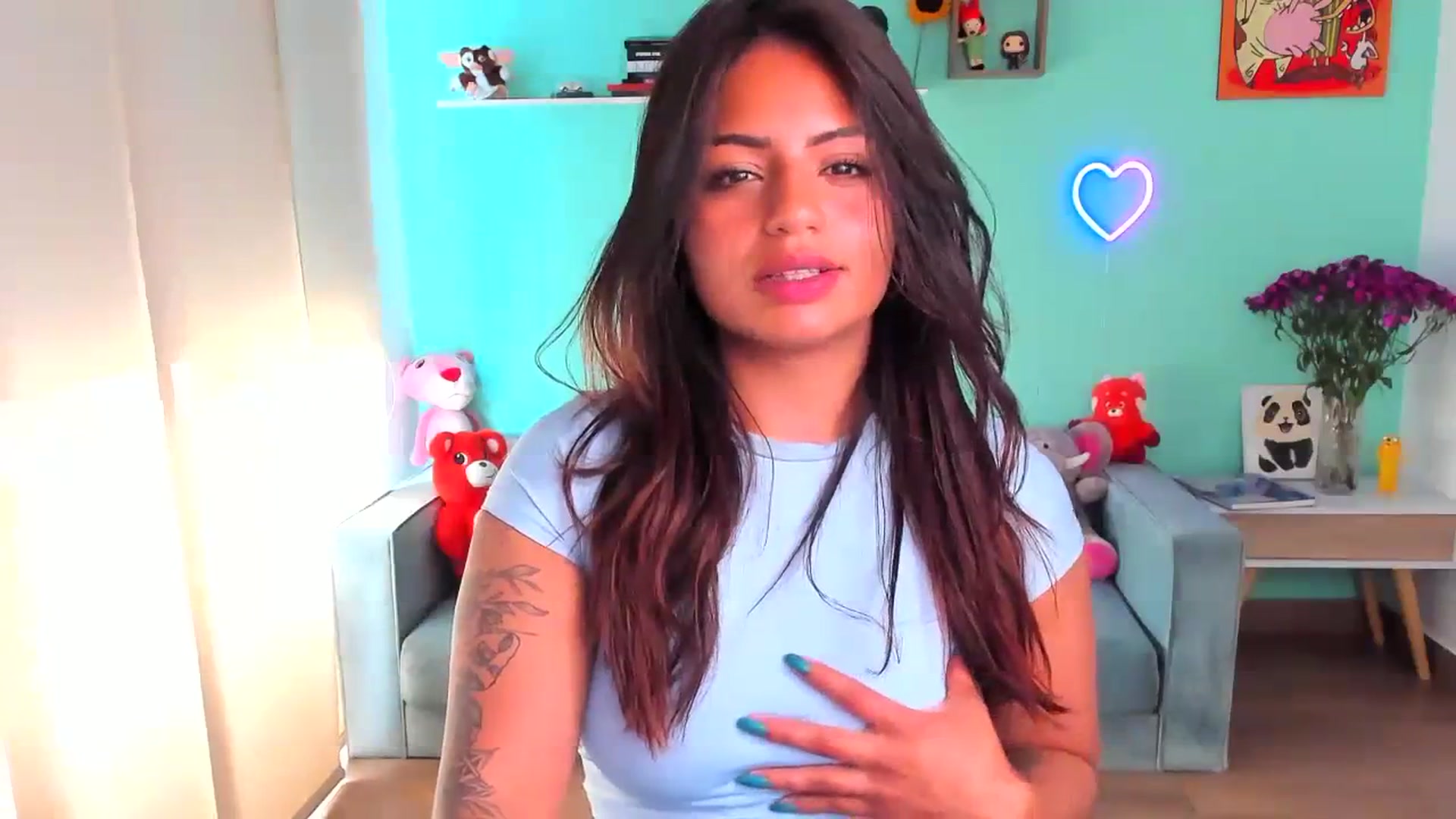 Gallery image thumbnail from SarishaLove's myfreecams stream on, 09/26/2023, 17:25 image 20 of 20