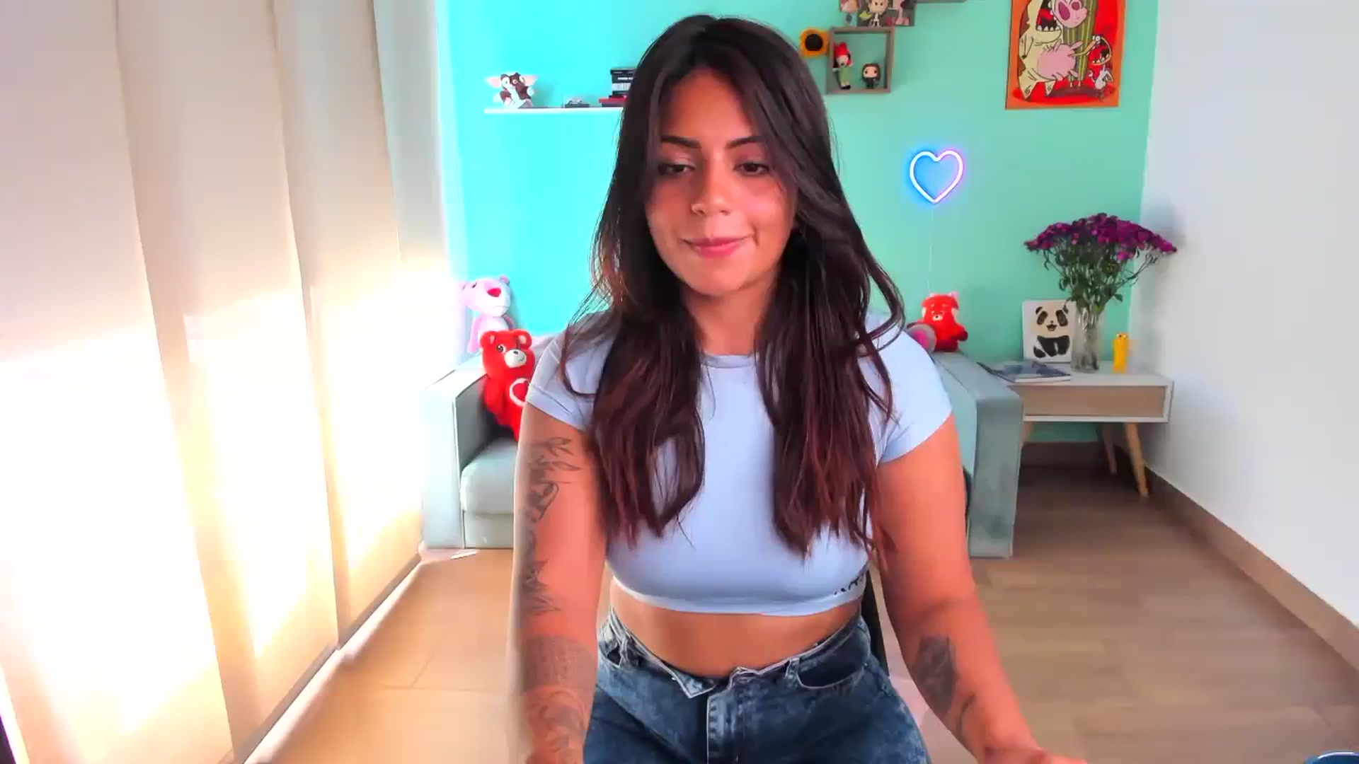 Gallery image thumbnail from SarishaLove's myfreecams stream on, 09/26/2023, 18:37 image 15 of 20